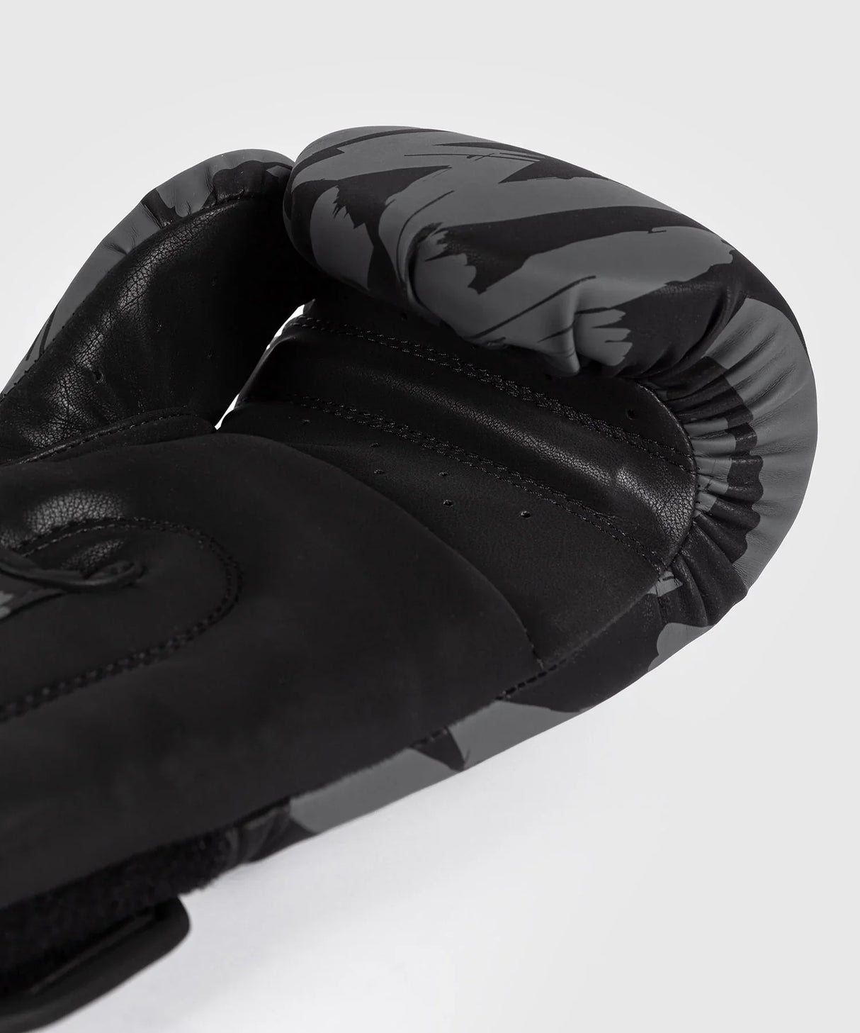 Venum Boxhandschuhe Graffiti – Urban Charcoal