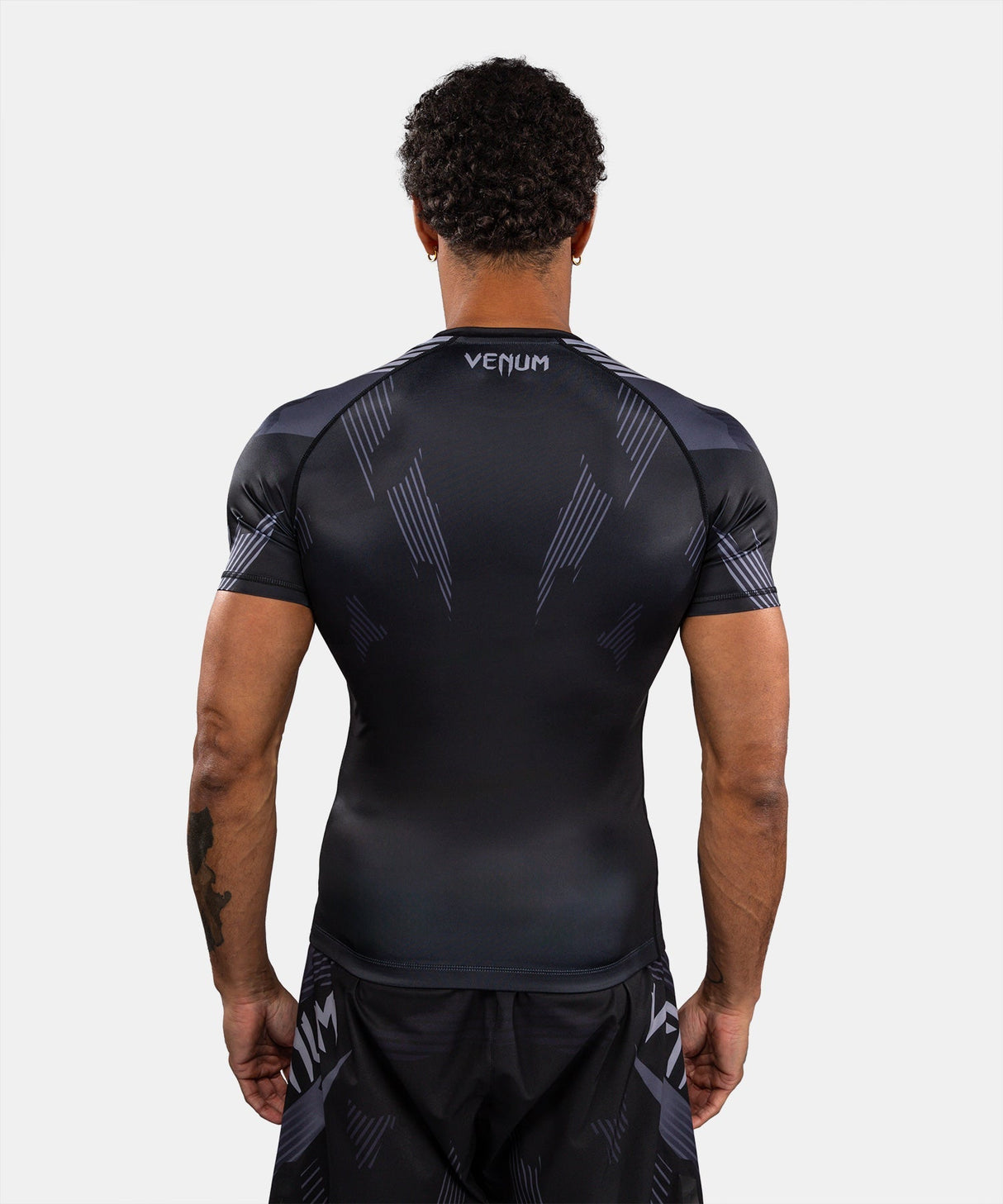 Venum Rashguard No-Gi 6.0 Kurzarm – Schwarz/Grau