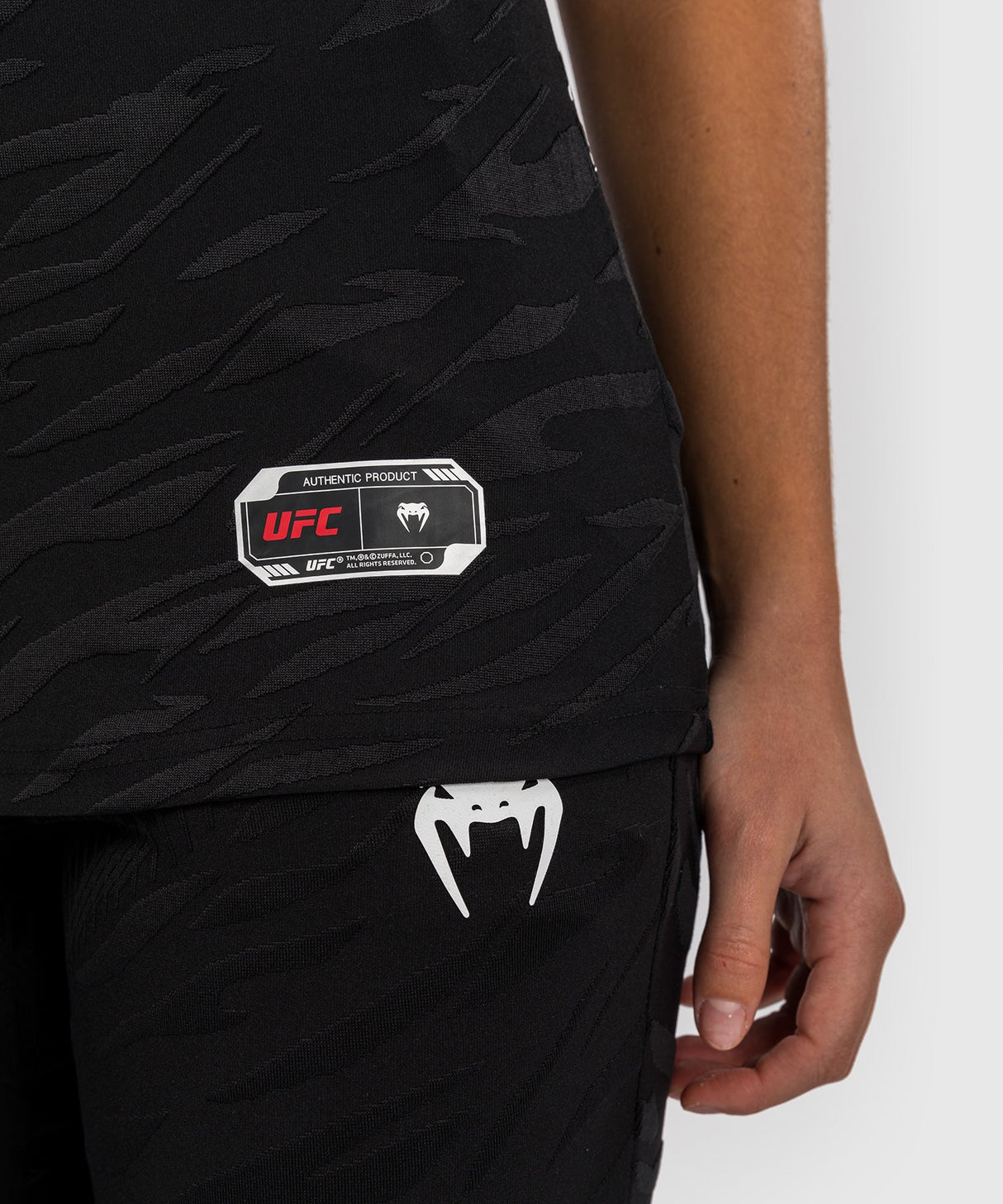 Venum UFC T-Shirt Fusion Fight Night Damen - Schwarz