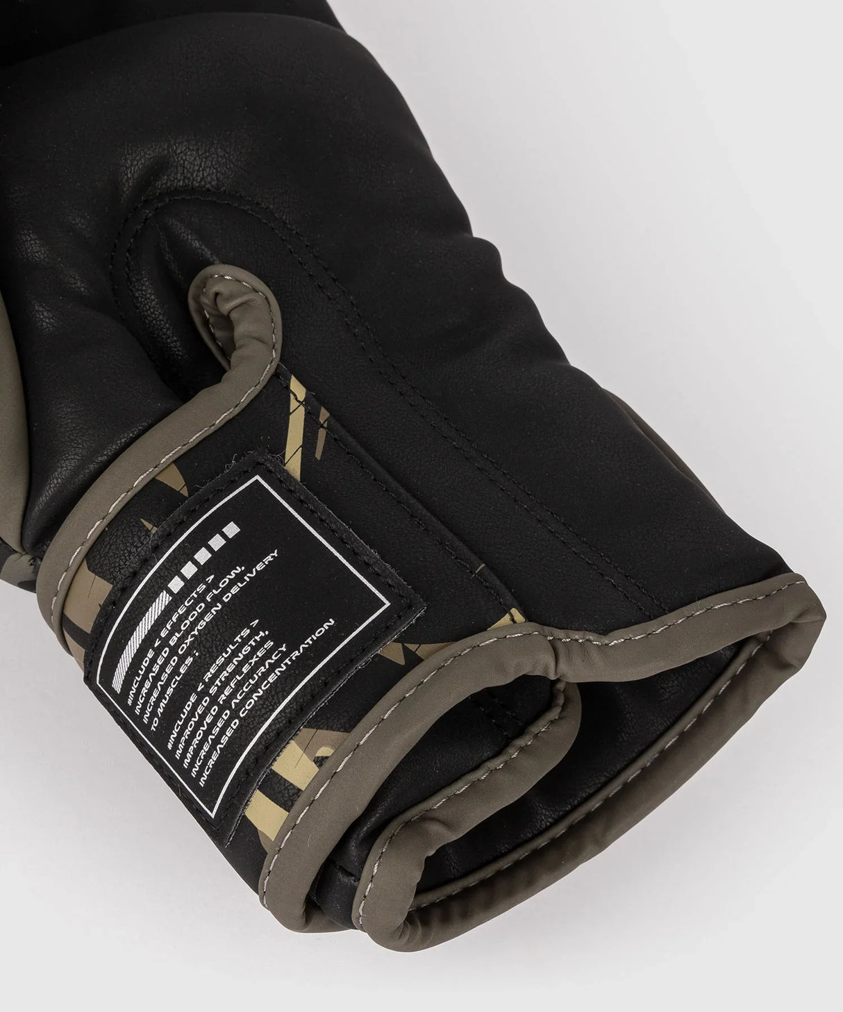 Venum Boxhandschuhe Invader – Schwarz/Sand