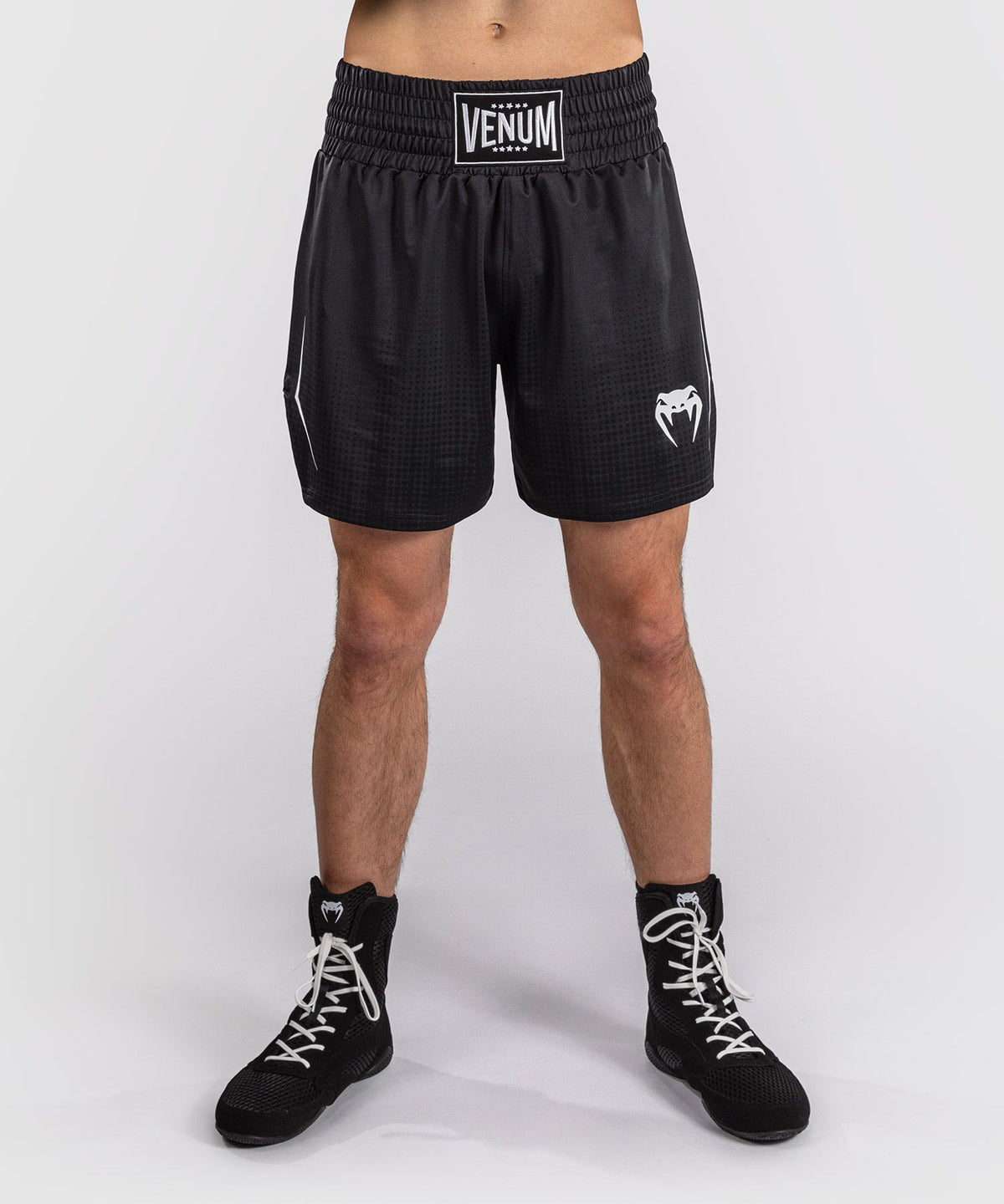 Venum Boxhosen Stealth – Schwarz/Weiß