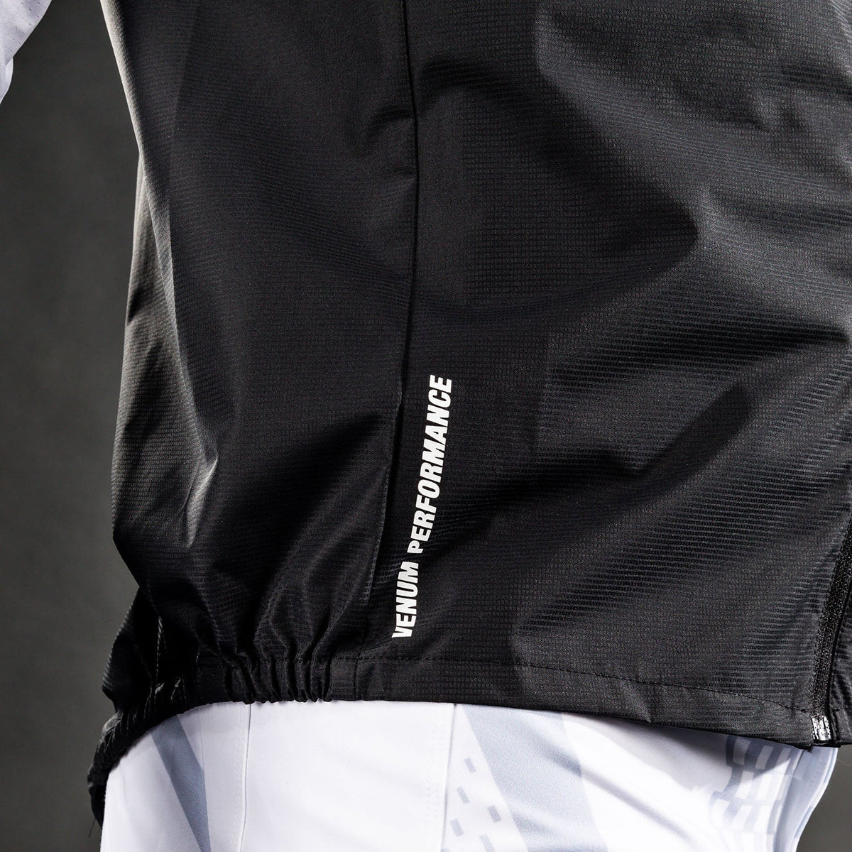 Venum Windbreaker MX Basics Ärmellos - Schwarz/Weiß