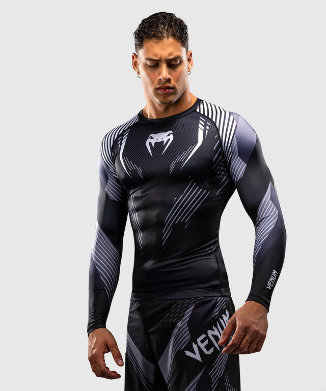 Venum Rashguard No-Gi 6.0 Lange Ärmel - Schwarz/Weiß