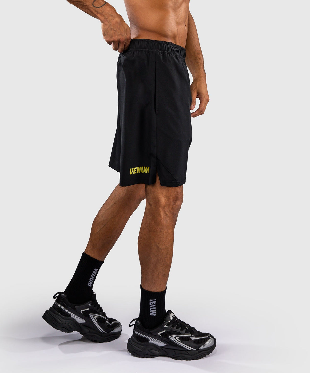 Venum Trainingsshorts Contender – Schwarz/Gold