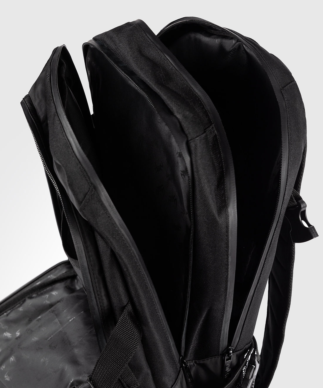 Venum Rucksack Shockwave – Schwarz