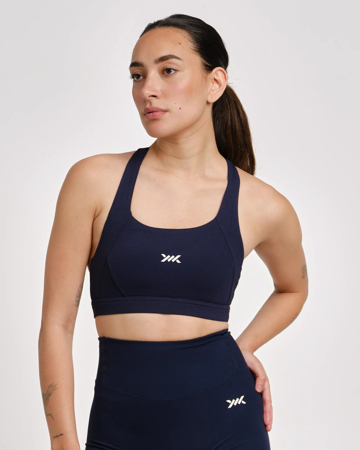Caged Sports Bra Essential - Marineblau
