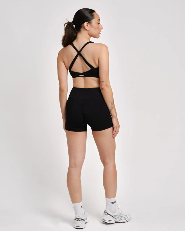Caged Essential Shorts - Schwarz