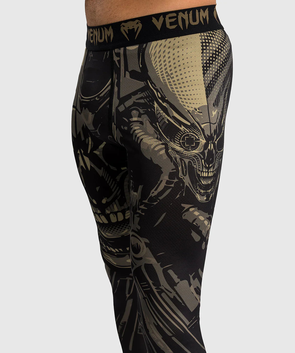 Venum Spats Invader – Schwarz