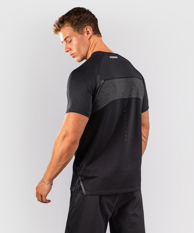 Venum T-Shirt G-Fit Scale Dry Tech - Schwarz