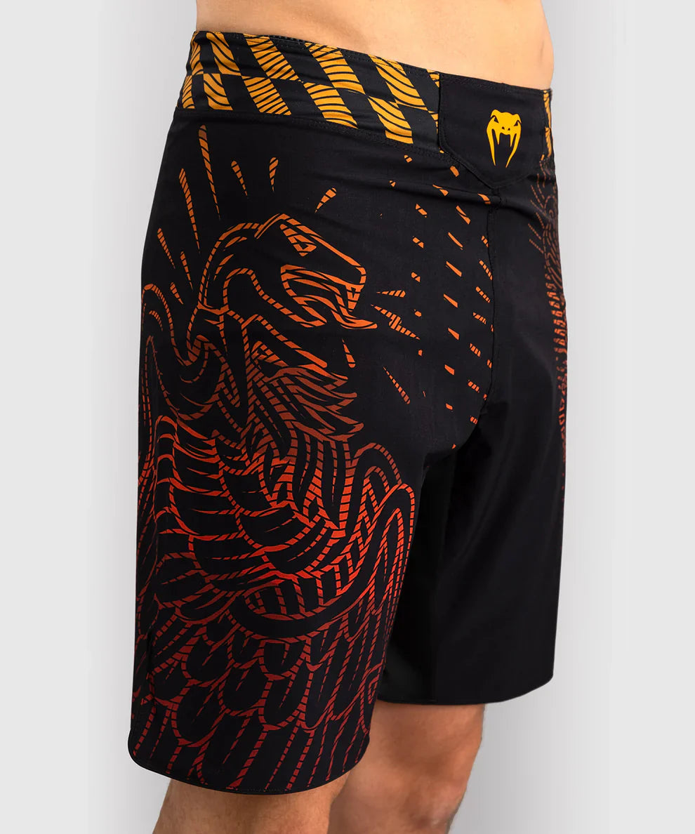 Venum MMA-Shorts Quetzal Fury – Schwarz/Rot/Gold