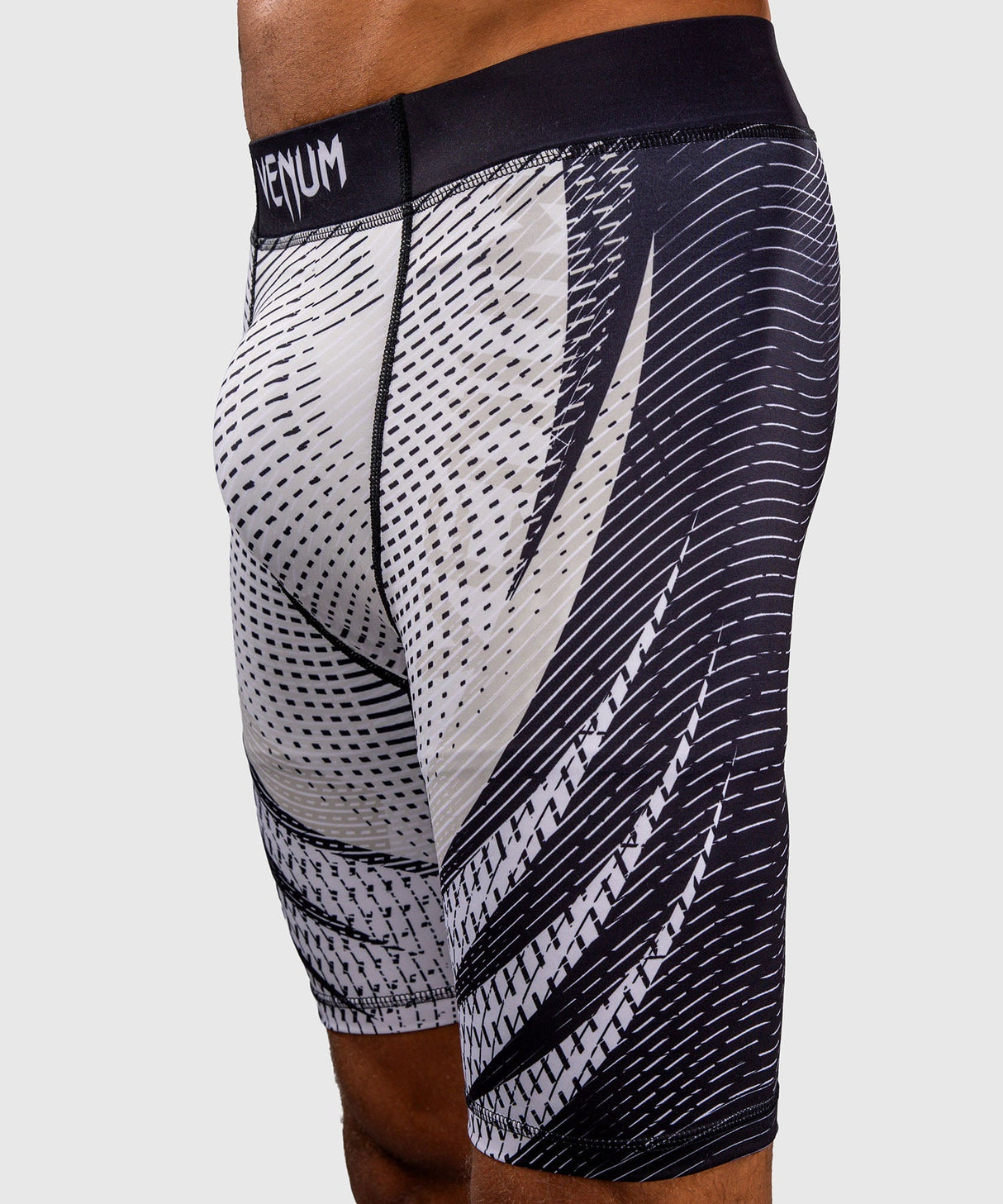 Venum Kompressionsshorts Galactic 3.0 – Offwhite/Schwarz