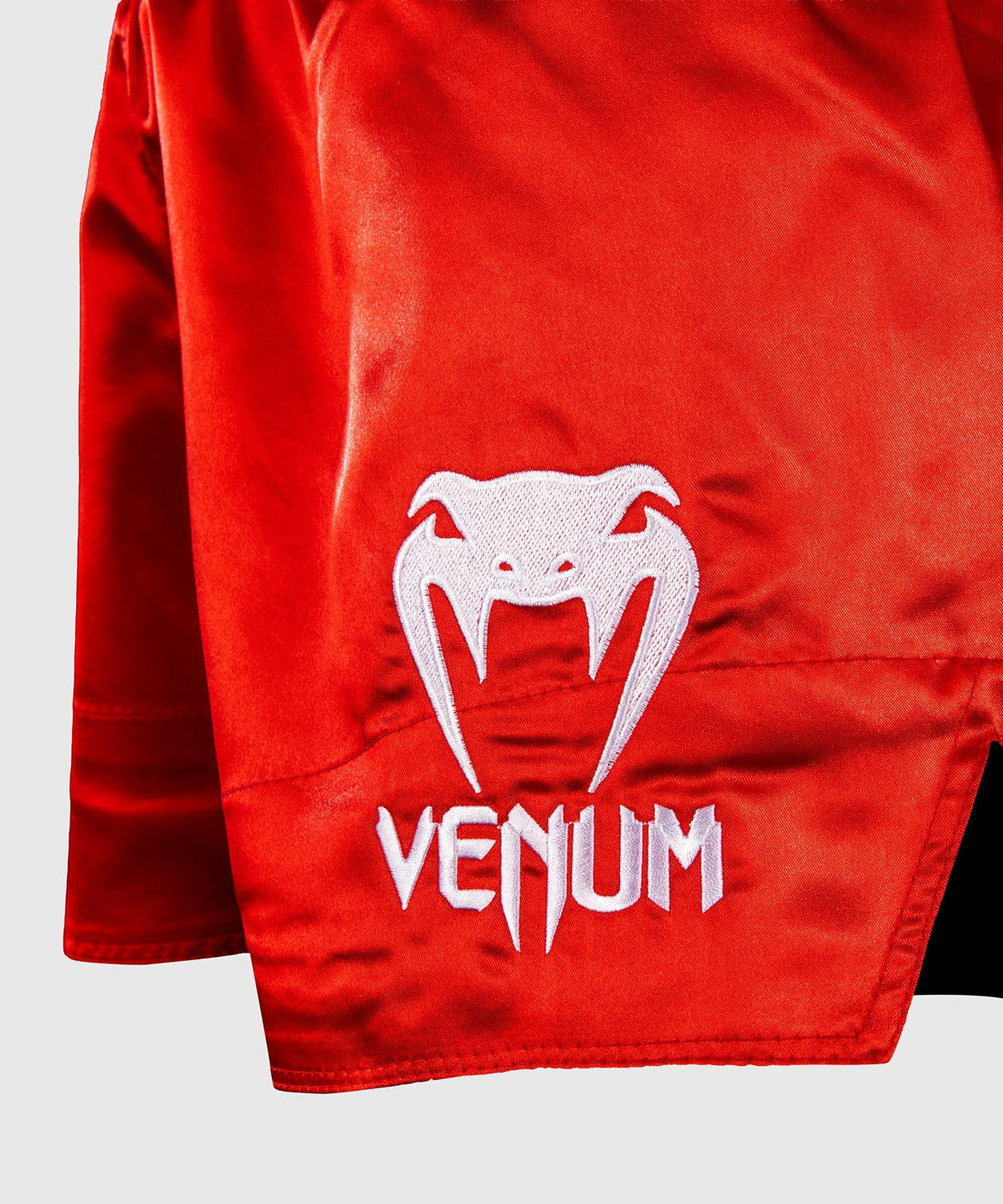 Venum Muay Thai Shorts Classic - Rot