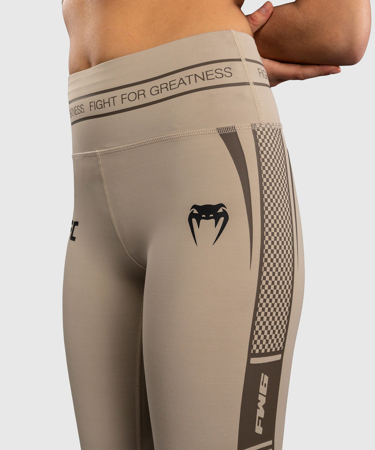 Venum UFC Kompressionsshorts Unity Damen - Sand