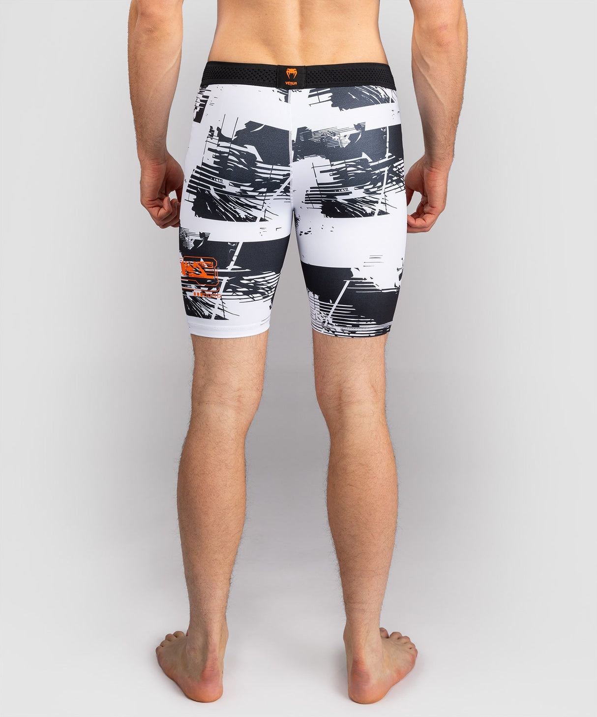 Venum UFC Kompressionsshorts Zenith Herren - Weiß
