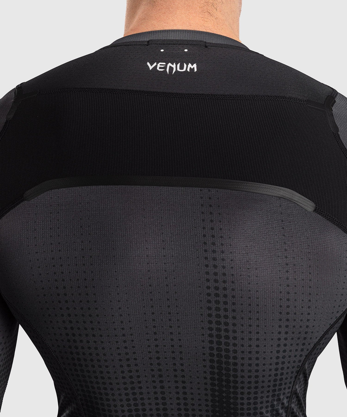 Venum Rashguard Stealth Lange Ärmel - Schwarz/Weiß