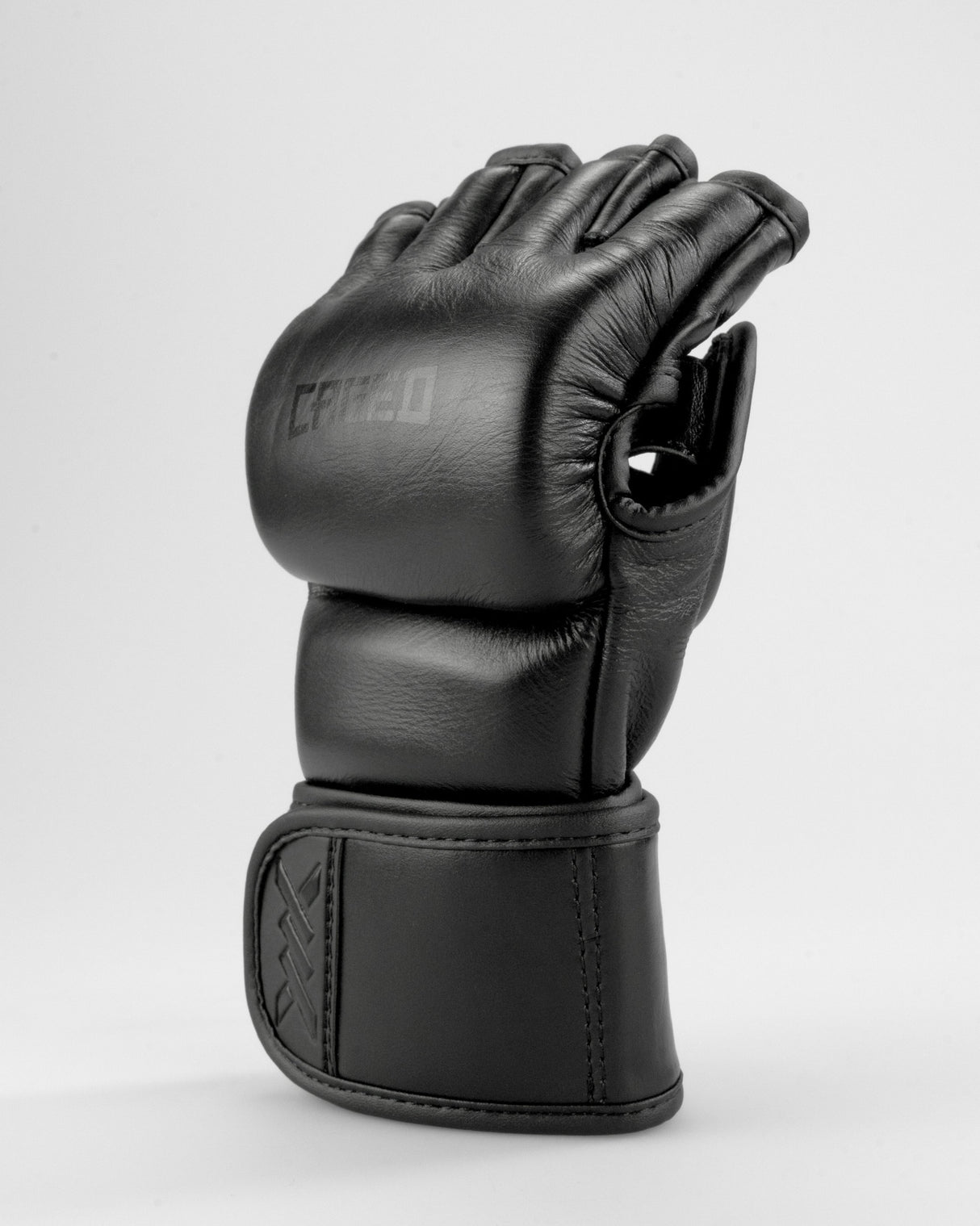 Caged MMA Handschuhe 'X‘ Series - Schwarz/Schwarz