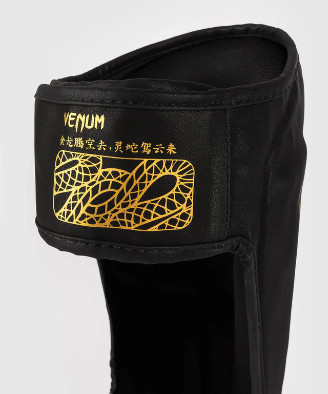 Venum Schienbeinschoner Serpenti - Schwarz