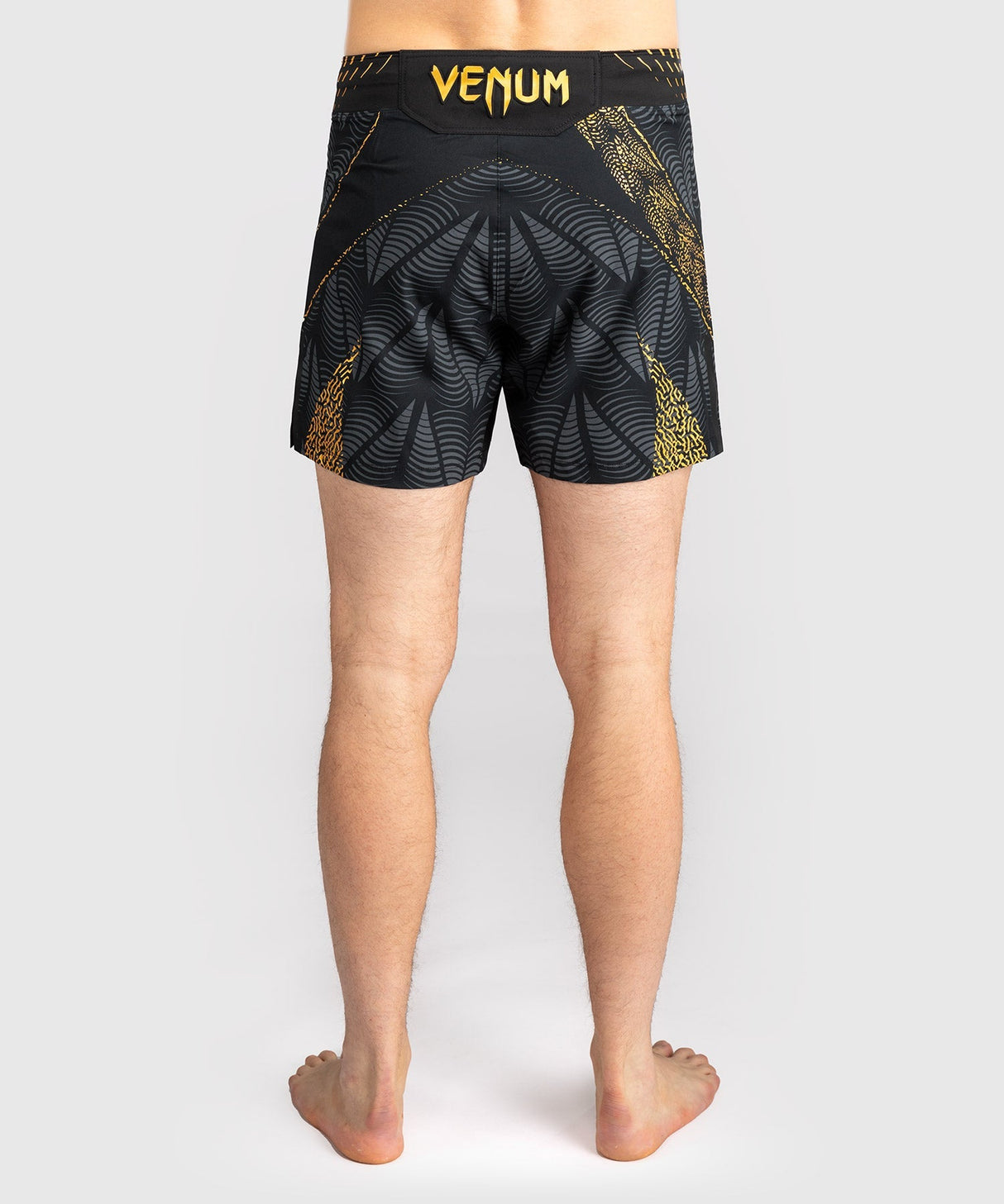 Venum UFC MMA Shorts Zenith by Authentic Fight - Schwarz