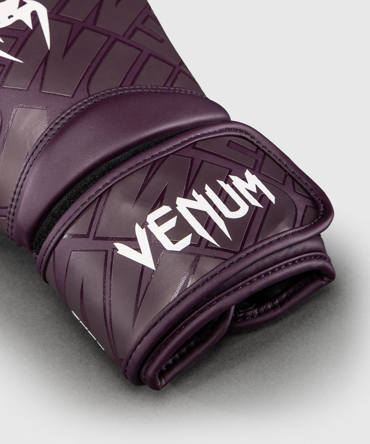 Venum Boxhandschuhe Contender 1.5 XT 3D – Dunkelviolett