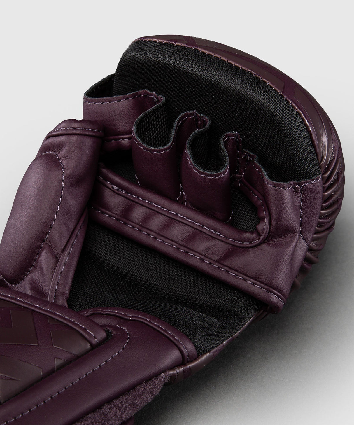 Venum MMA-Handschuhe Contender 1.5 XT 3D – Dunkelviolett