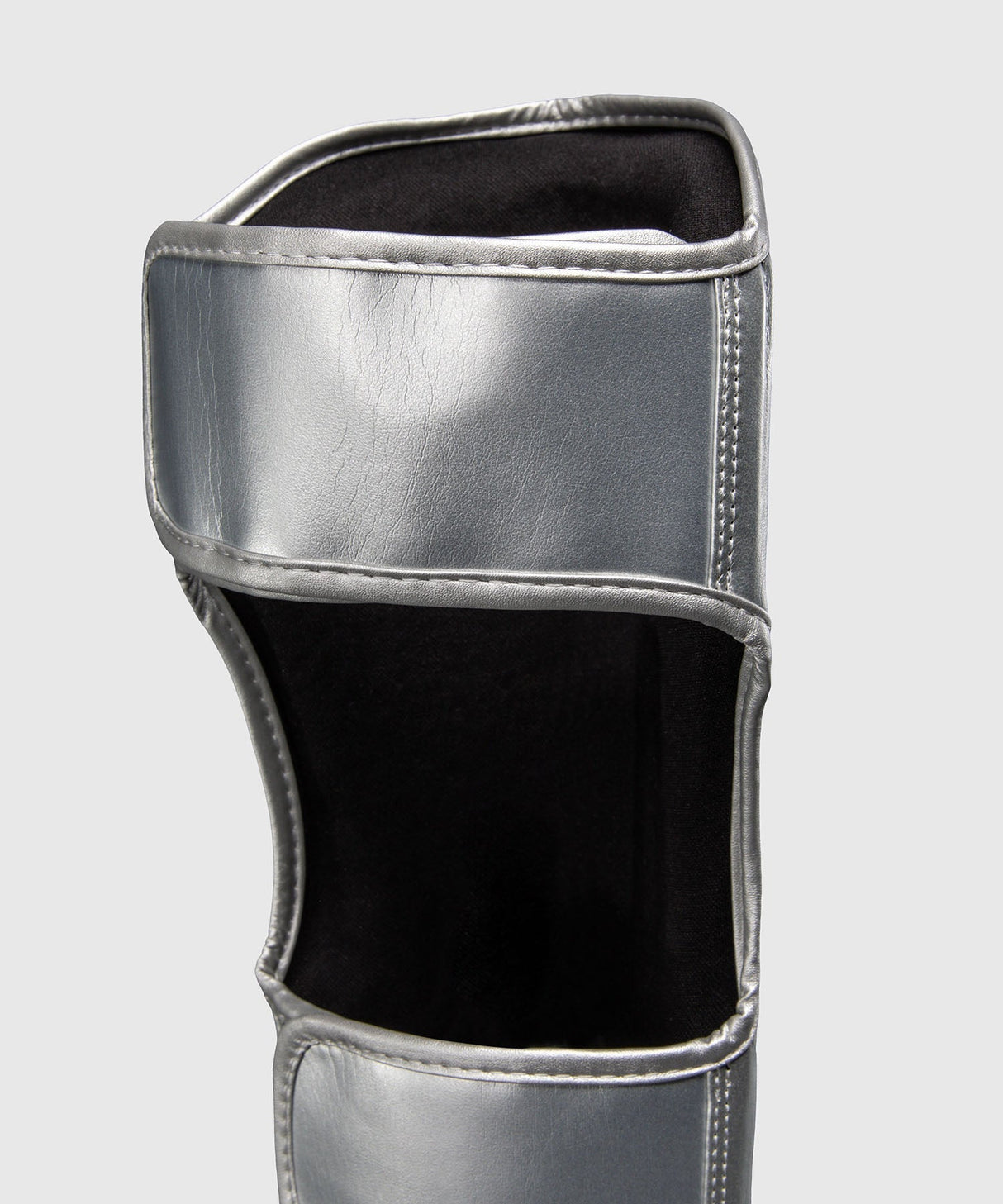Ringhorns Schienbeinschoner Charger - Silber/Schwarz