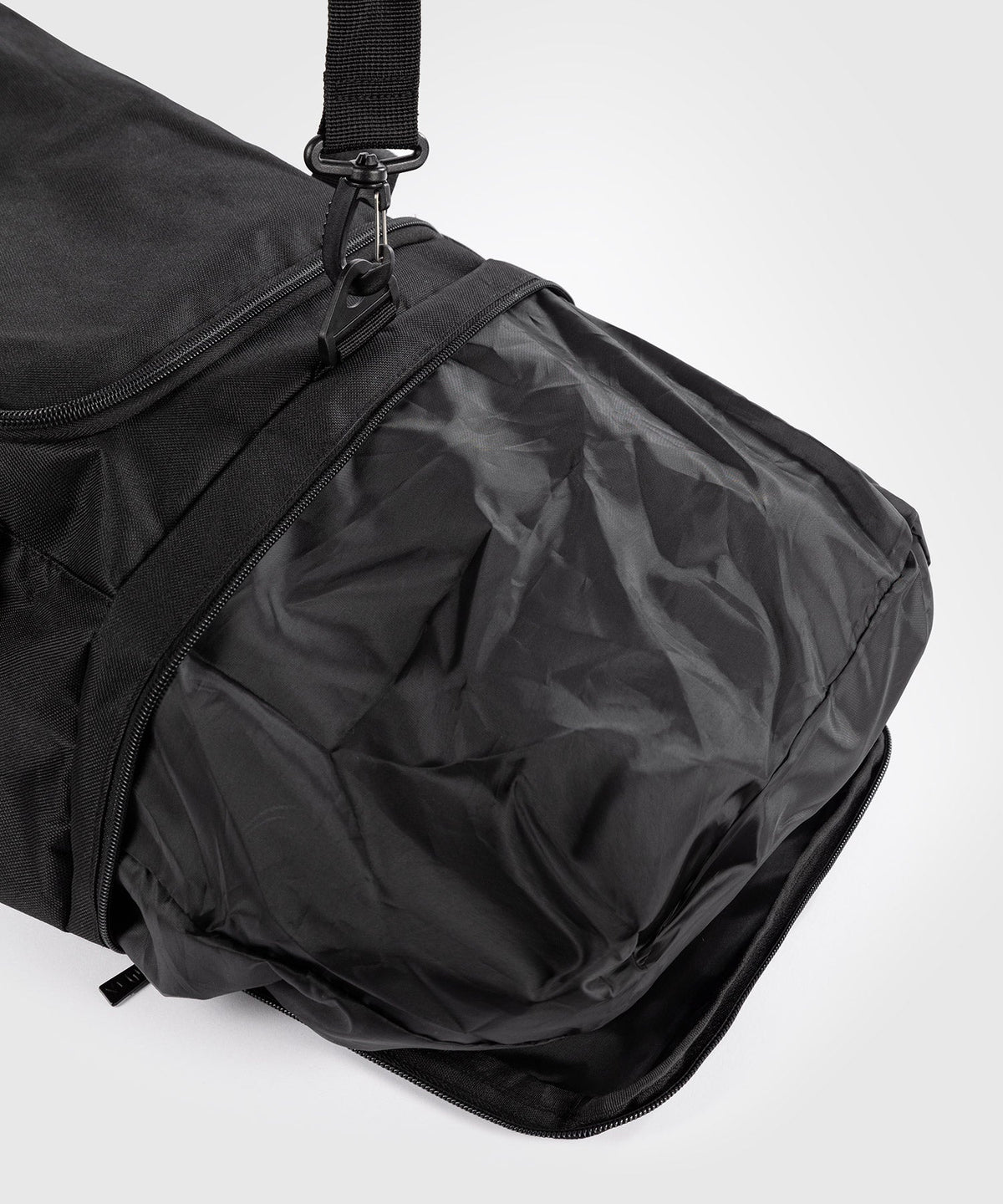 Venum Sporttasche Essential - Schwarz