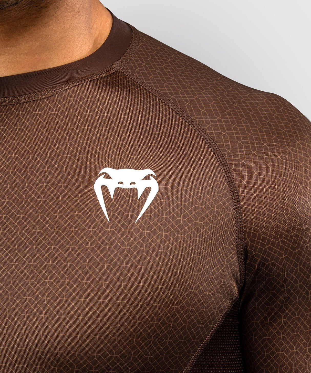 Venum Rashguard x Roger Gracie Academy Kurzarm - Dunkelbraun