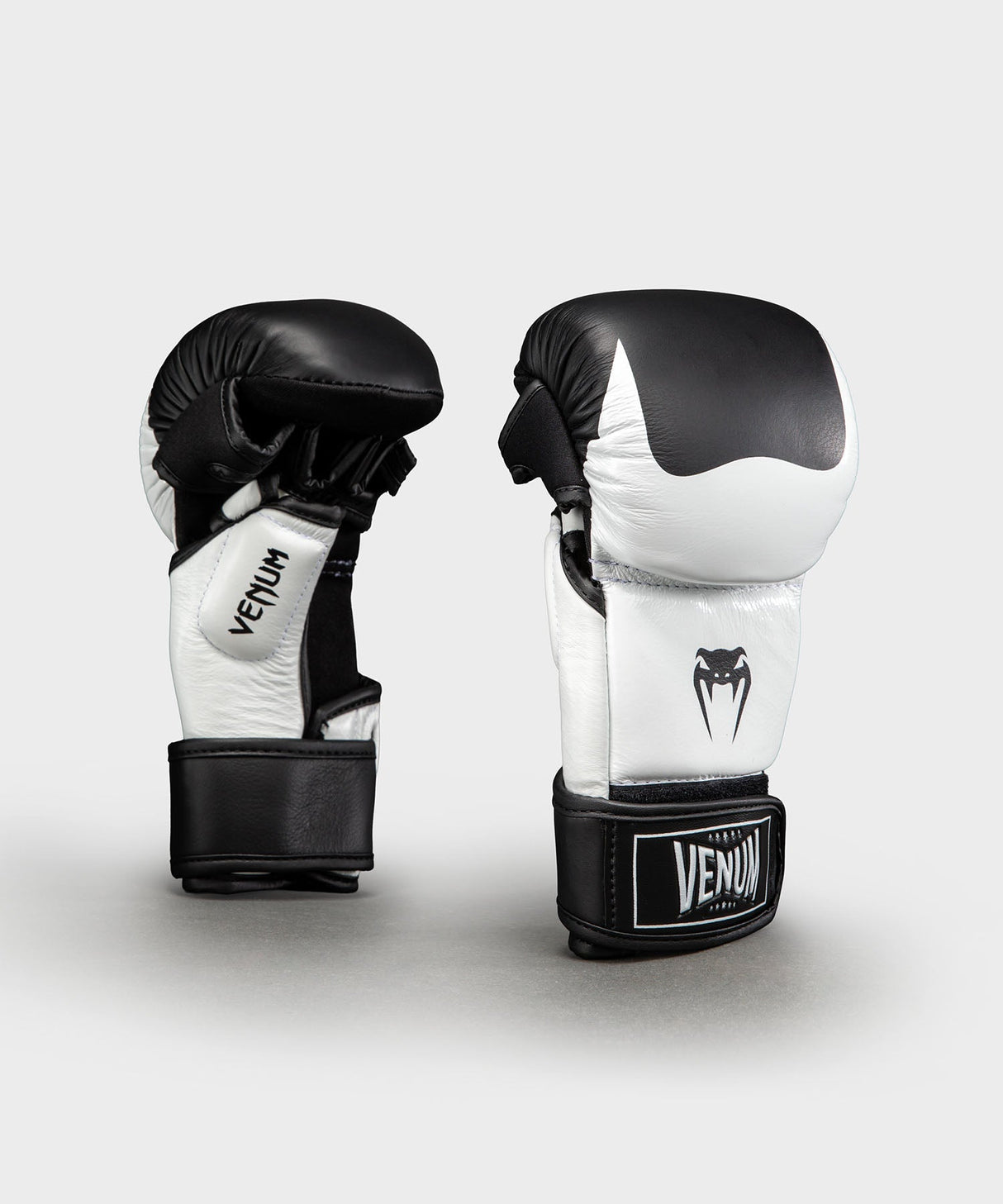 Venum MMA-Handschuhe Attack 2.0 – Schwarz/Weiß