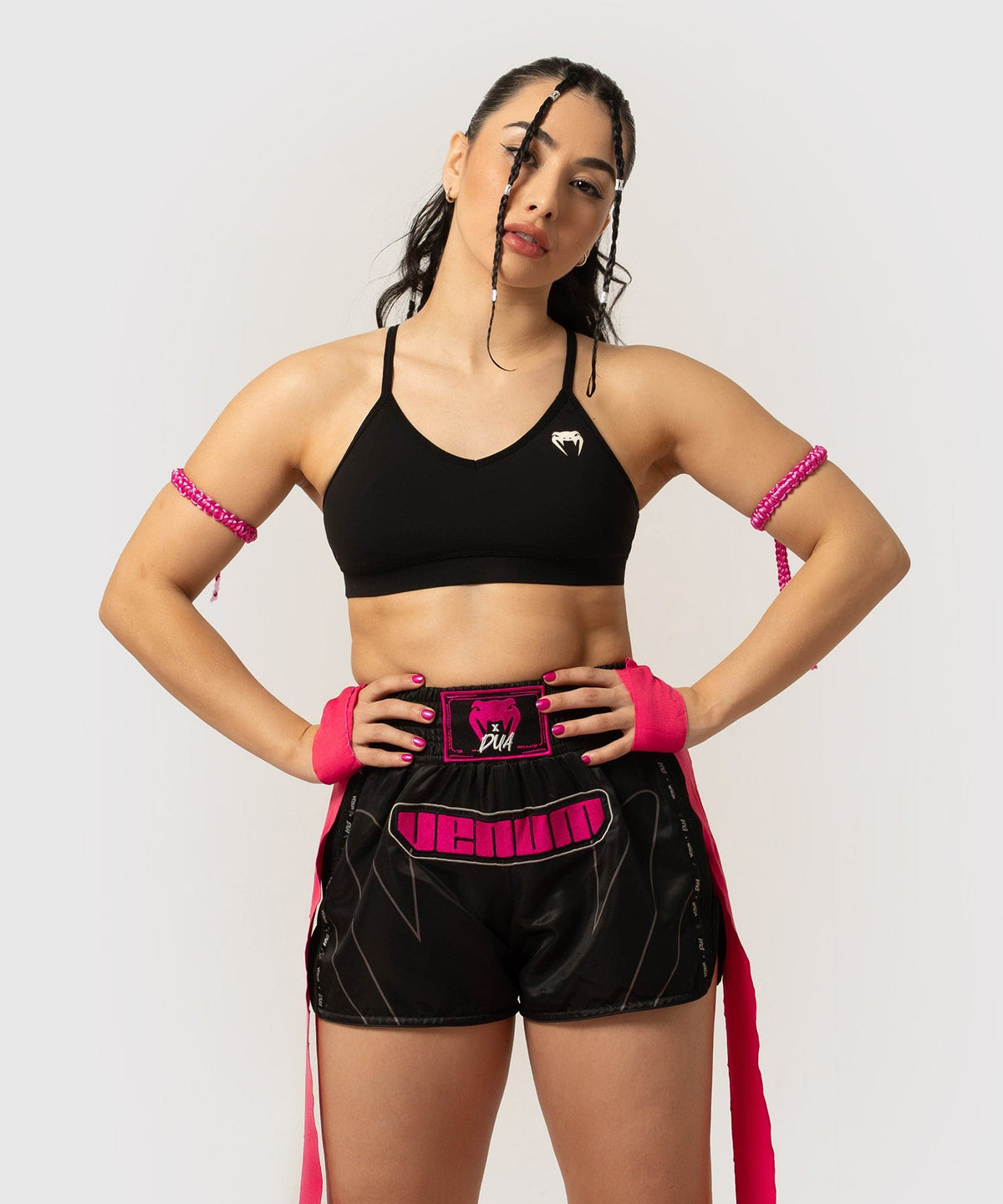 Venum Muay-Thai-Shorts x Dua - Schwarz/Fuchsia Rosa