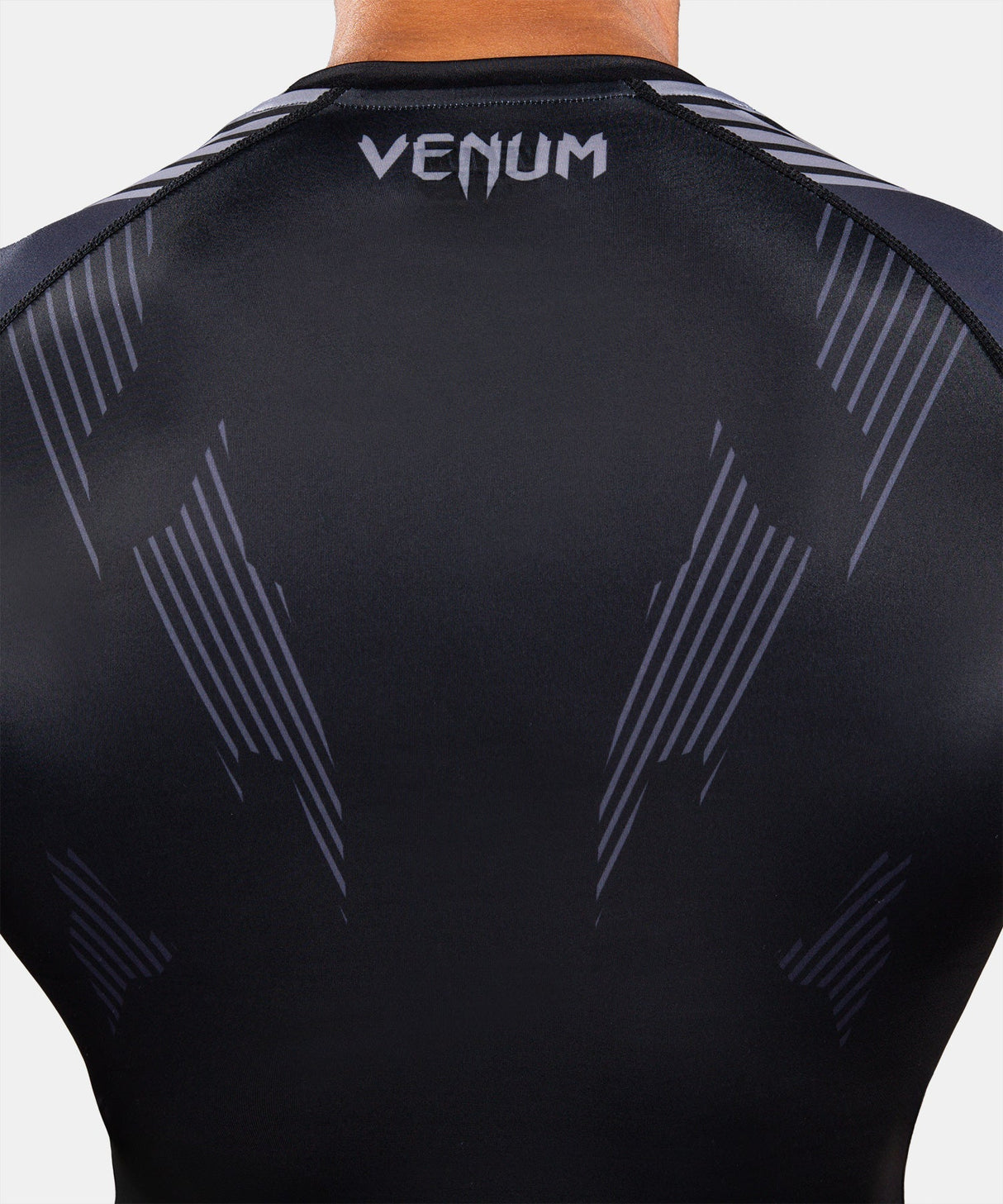 Venum Rashguard No-Gi 6.0 Kurzarm – Schwarz/Grau