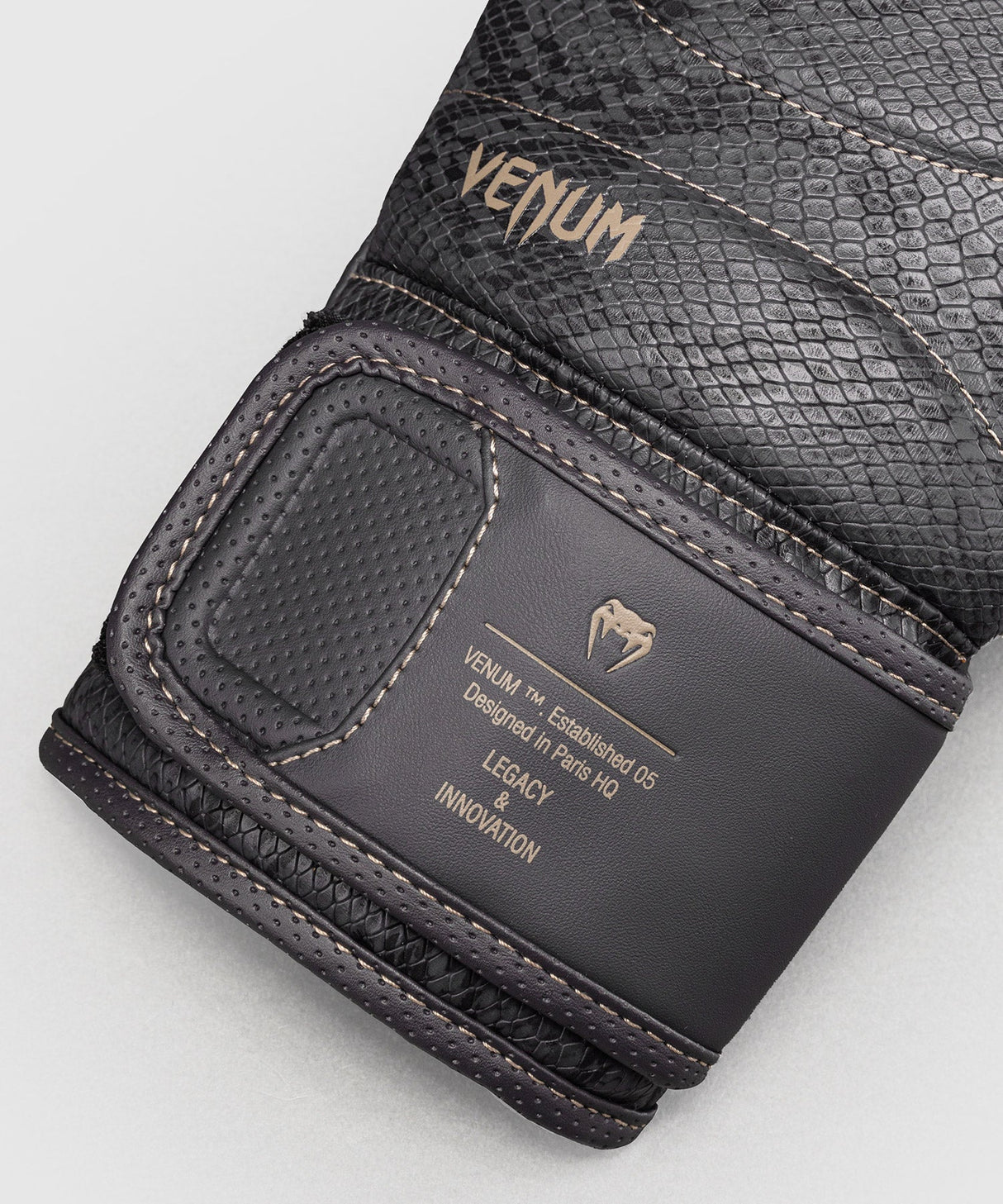 Venum Boxhandschuhe Impact Evo Scales - Dunkelgrau
