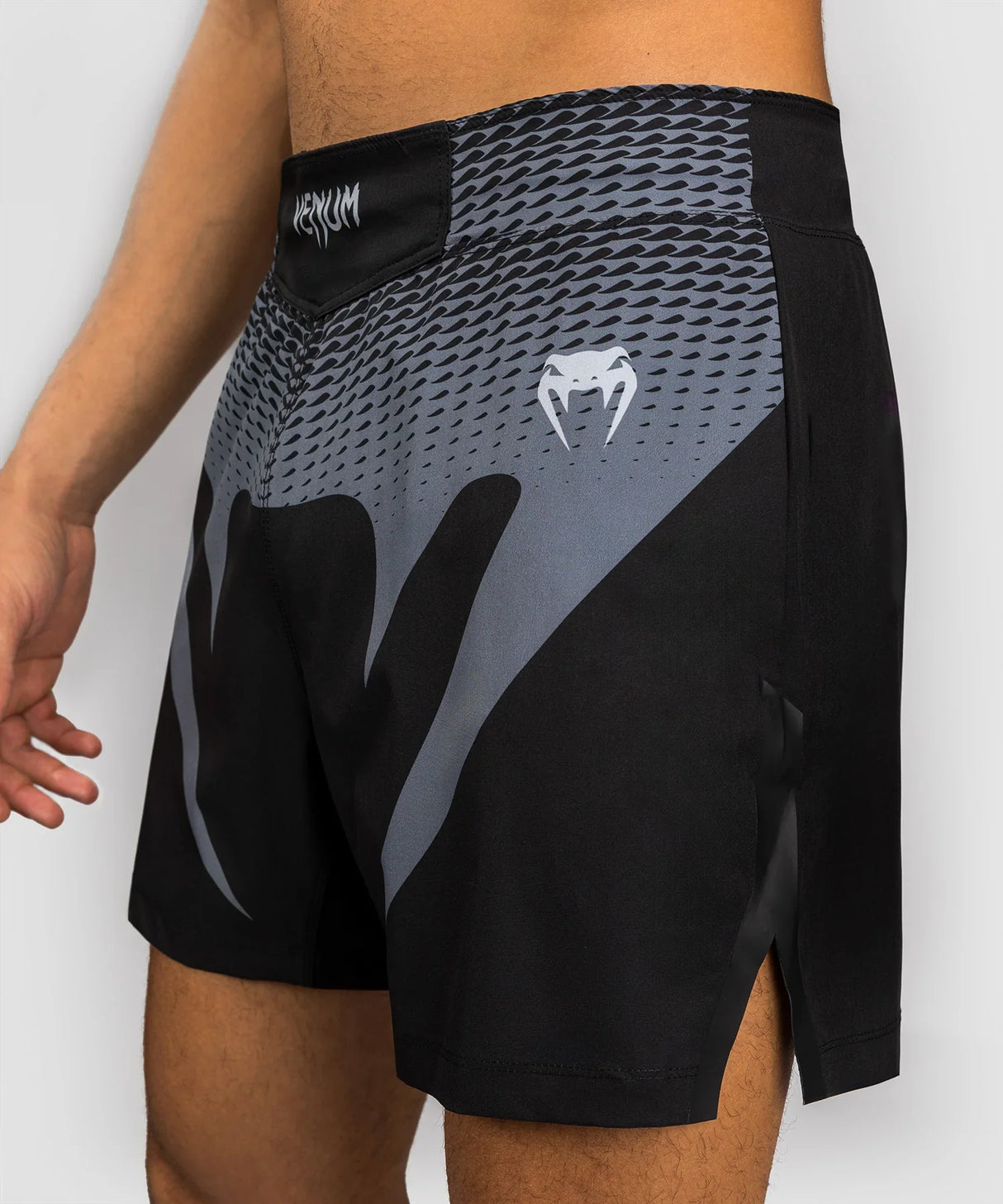 Venum No Gi MMA Shorts – Schwarz/Silber