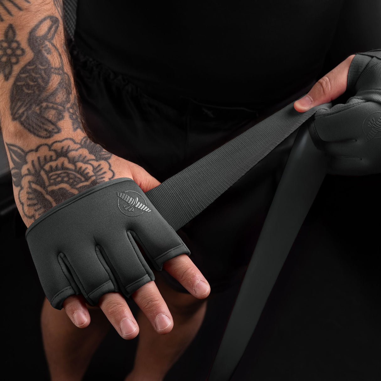 Hayabusa Handwraps Knuckle Guard - Grau