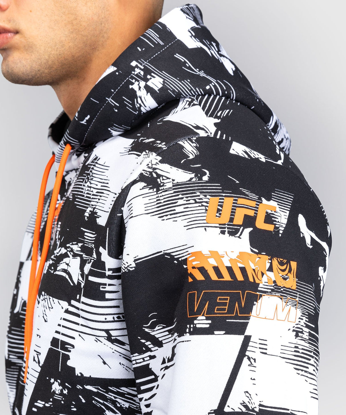Venum UFC Hoodie Zenith - Weiß