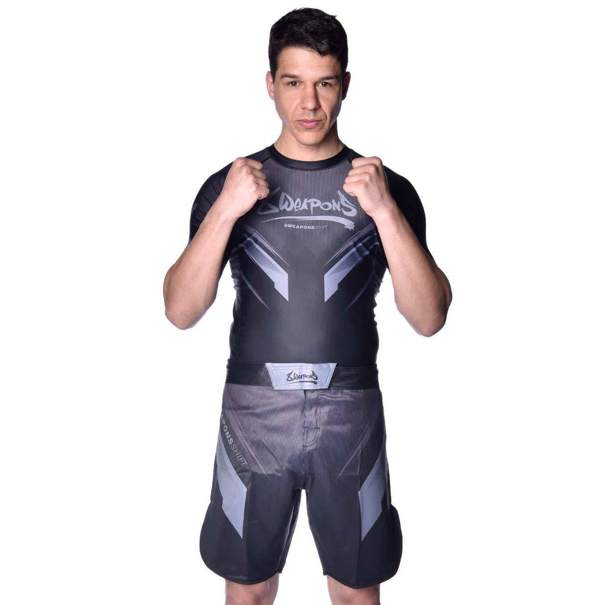 8 WEAPONS MMA Shorts Shift - Schwarz