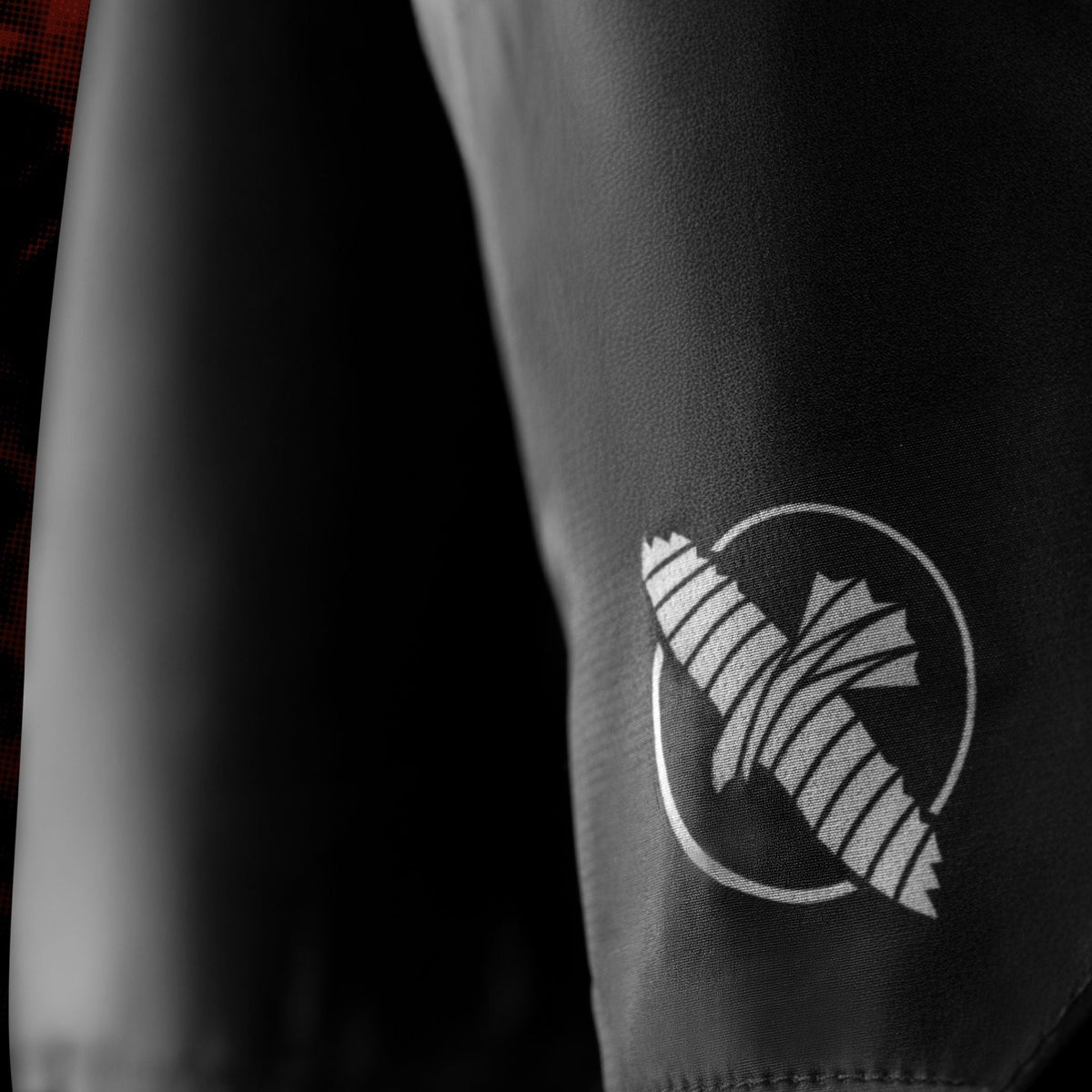 Hayabusa x UFC BJJ MMA Shorts Damen - Schwarz/Rot