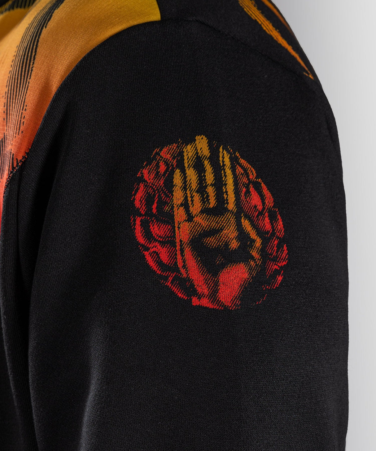 Venum Hoodie TEKKEN 8 Pullover Yoshimitsu - Schwarz/Orange - Foto 7