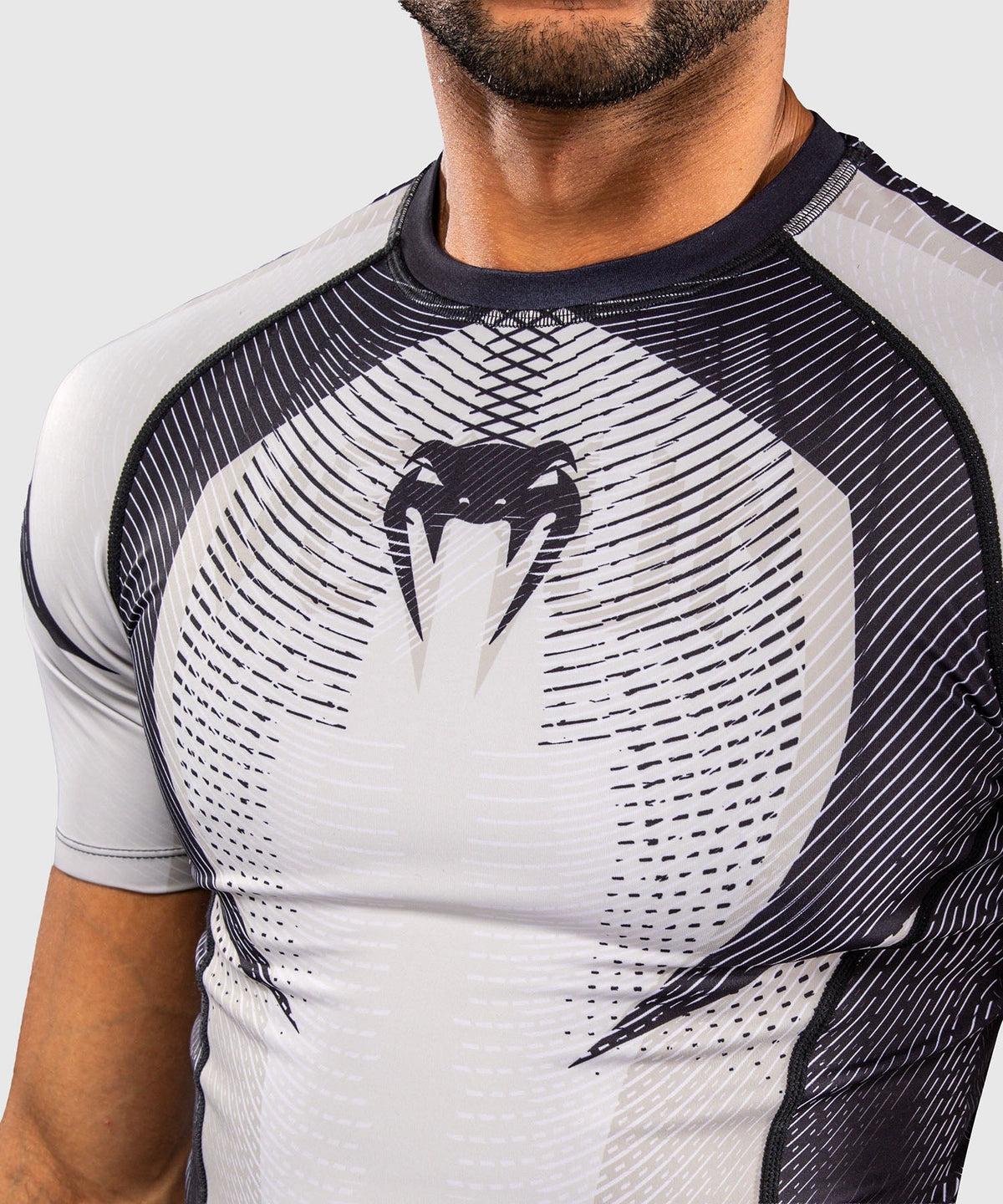 Venum Rashguard Galactic 3.0 Kurzarm – Offwhite/Schwarz