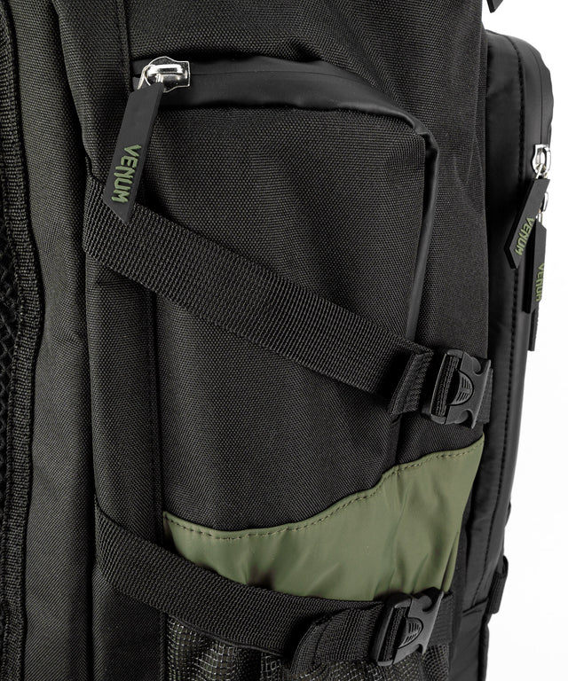 Venum Rucksack Challenger Xtrem Evo - Kaki Grün/Schwarz