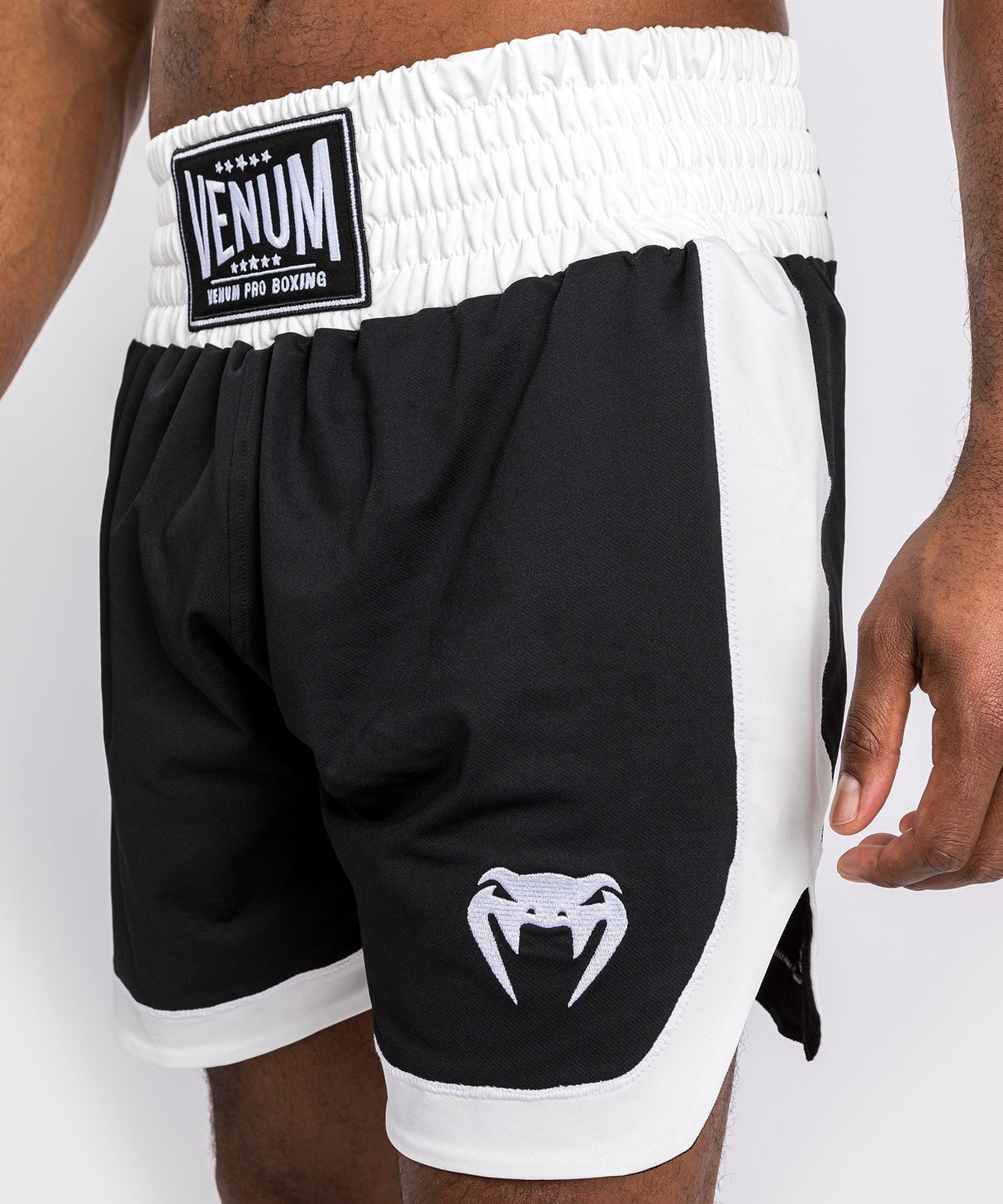 Venum Boxing Shorts Classic - Schwarz/Weiss