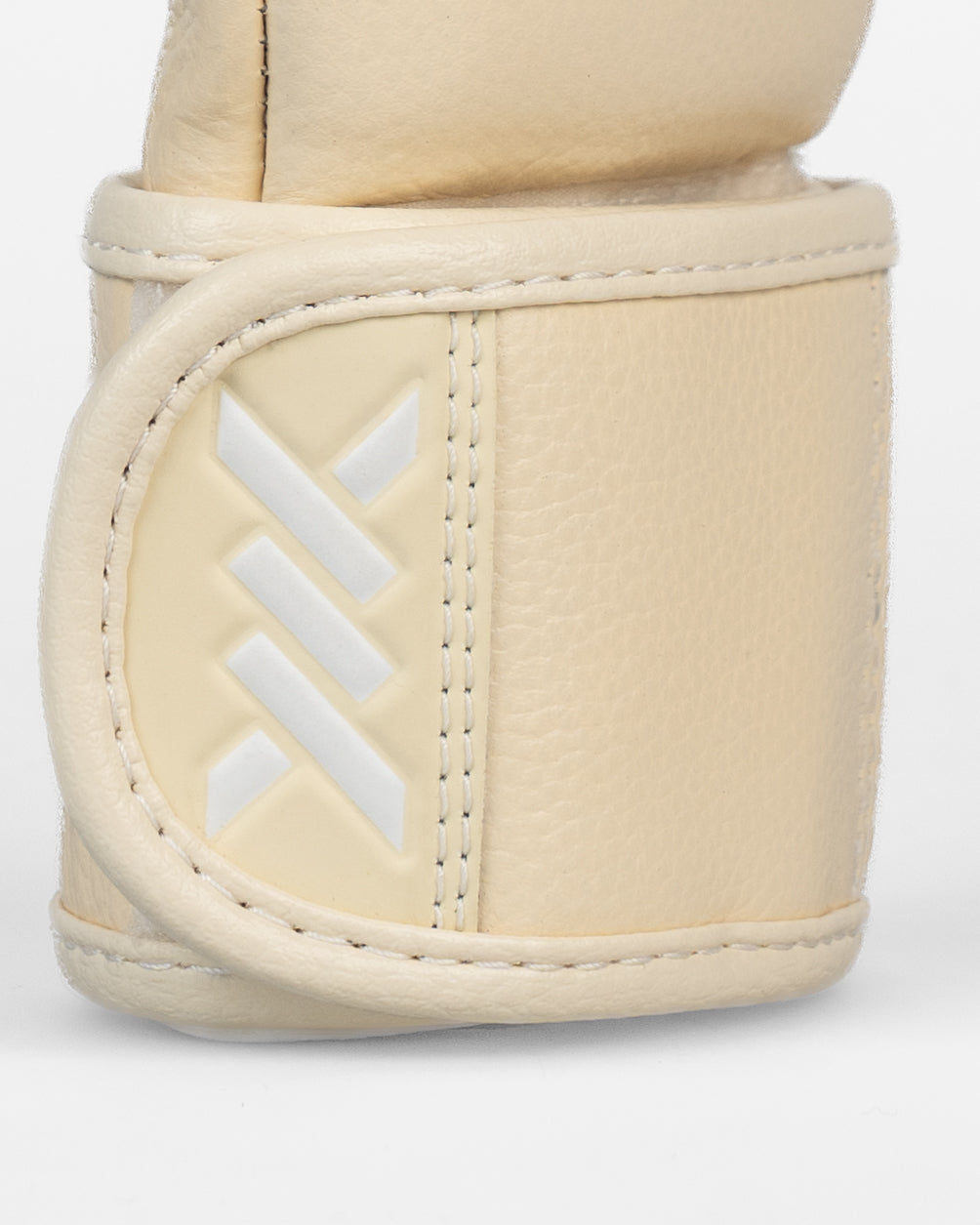 Caged MMA Handschuhe 'X' Series - Cremeweiss
