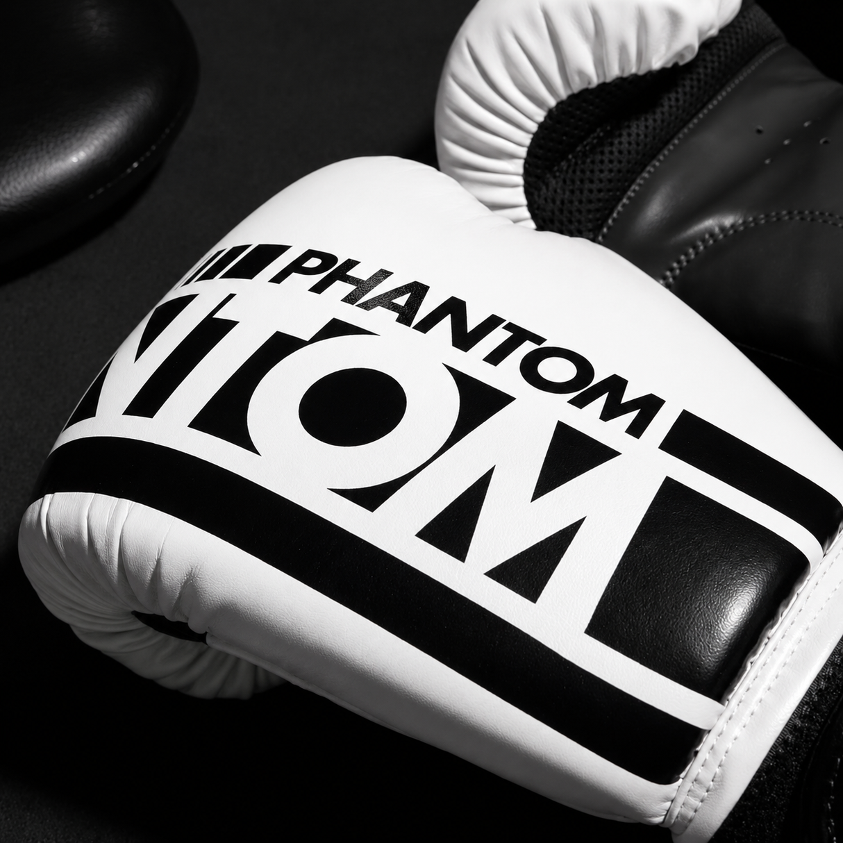 Phantom Athletics Boxhandschuhe APEX - Weiß