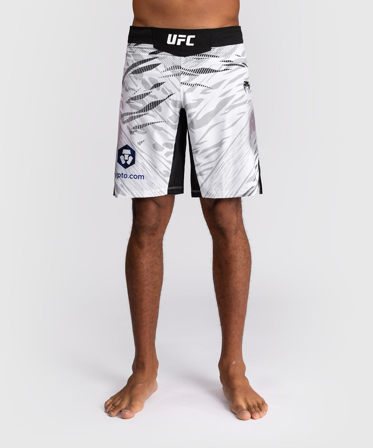 UFC Venum MMA Shorts Fight Night Fusion Long Fit – Weiss