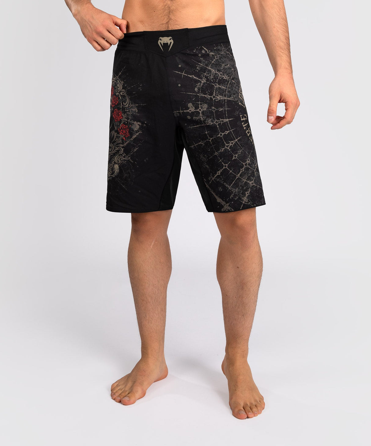 Venum MMA Shorts Santa Muerte 5.0 – Schwarz/Gold