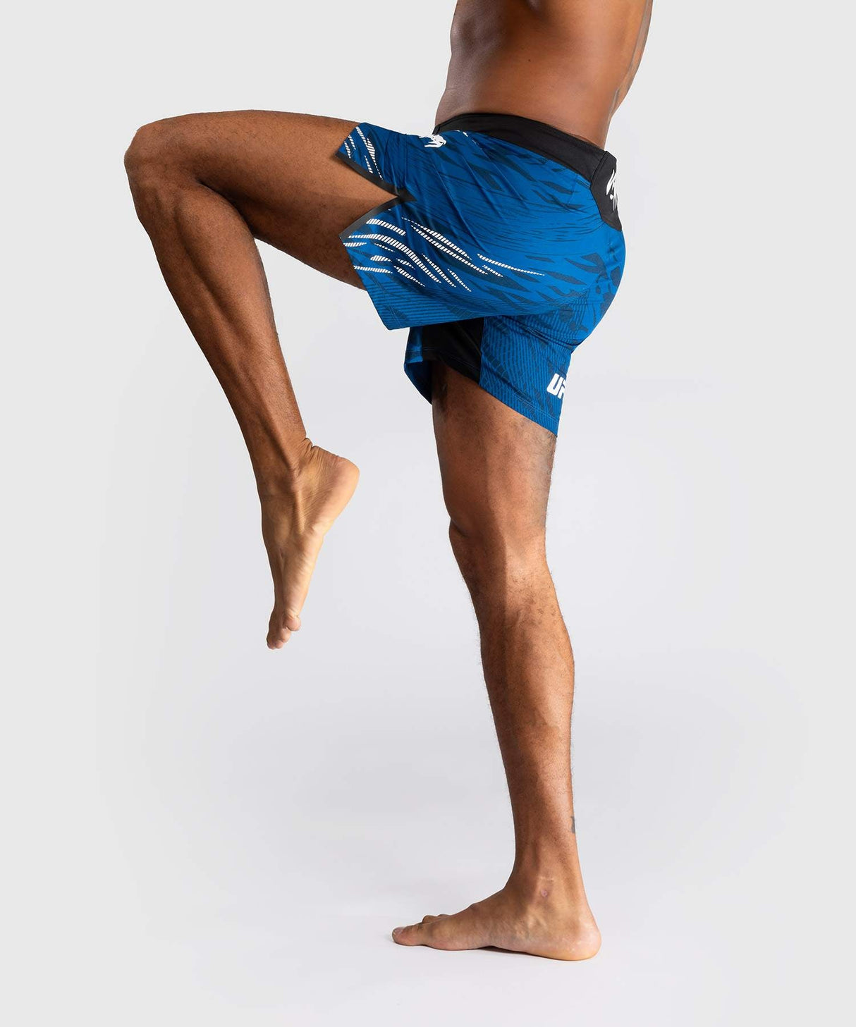 UFC Venum MMA Shorts Fight Night Fusion Short Fit – Blau