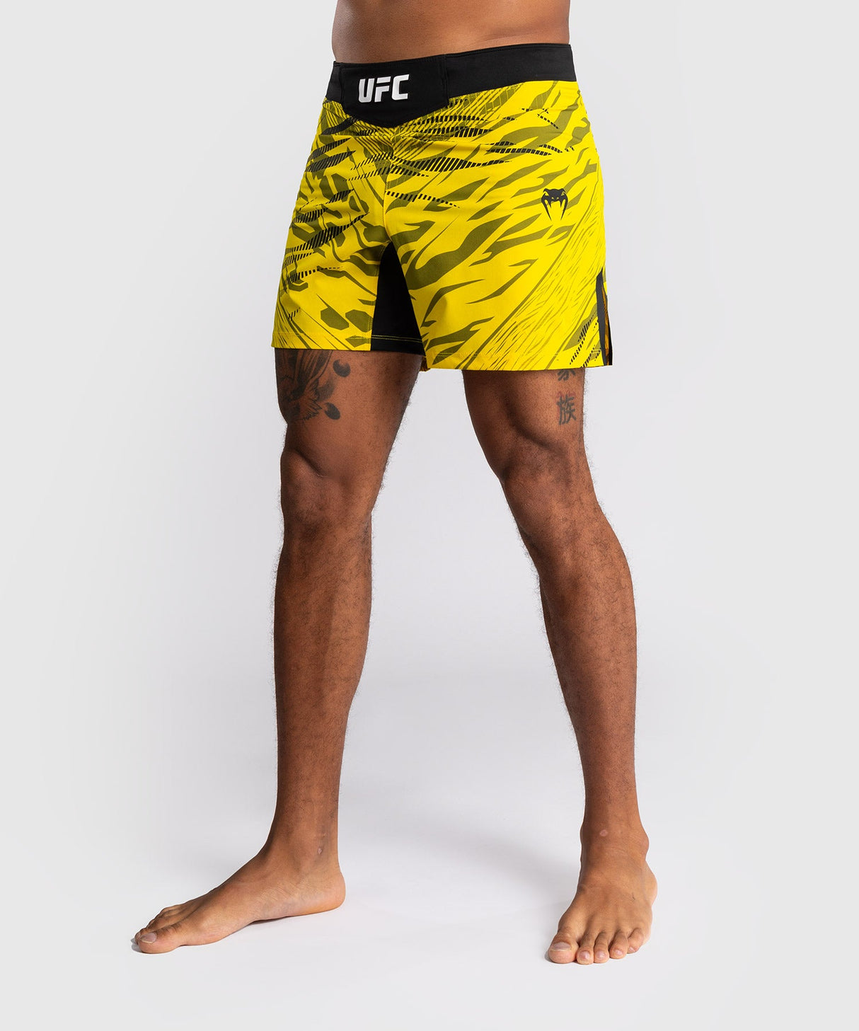 UFC Venum MMA Shorts Fight Night Fusion Short Fit – Gelb