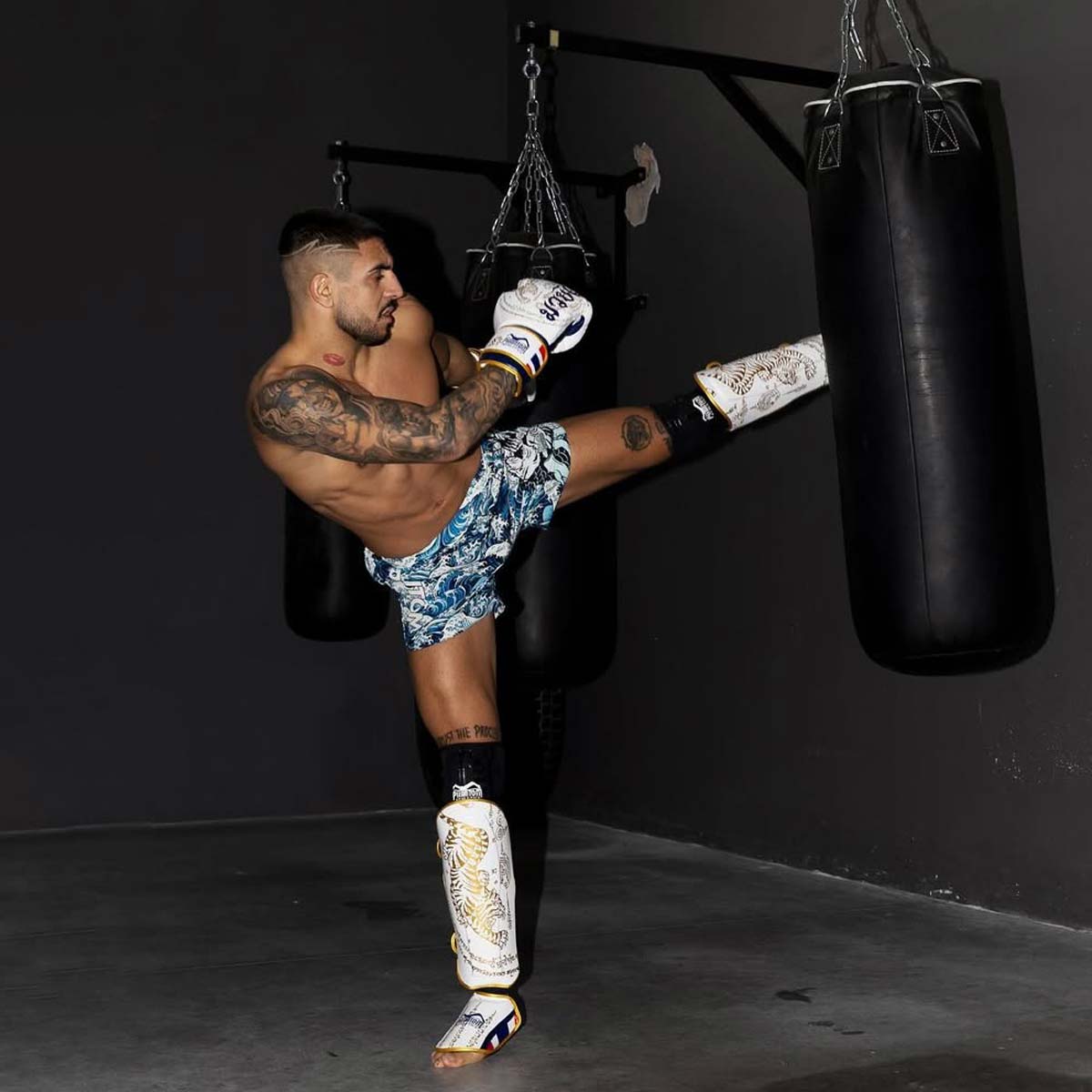 Phantom Athletics MMA Shorts Fusion Tsunami - Blau