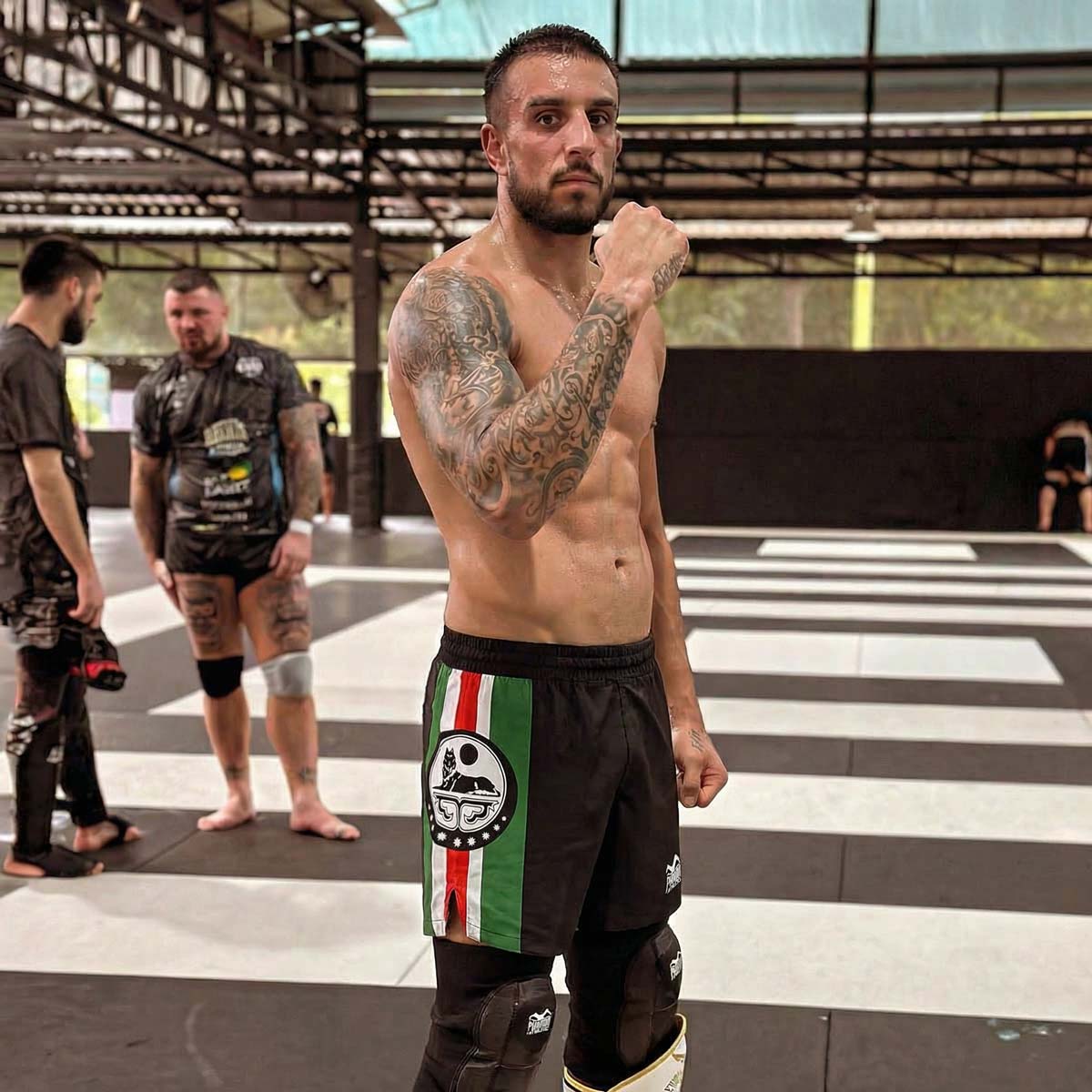 Phantom Athletics MMA Shorts Fusion-R Team Chechnya - Schwarz/Grün