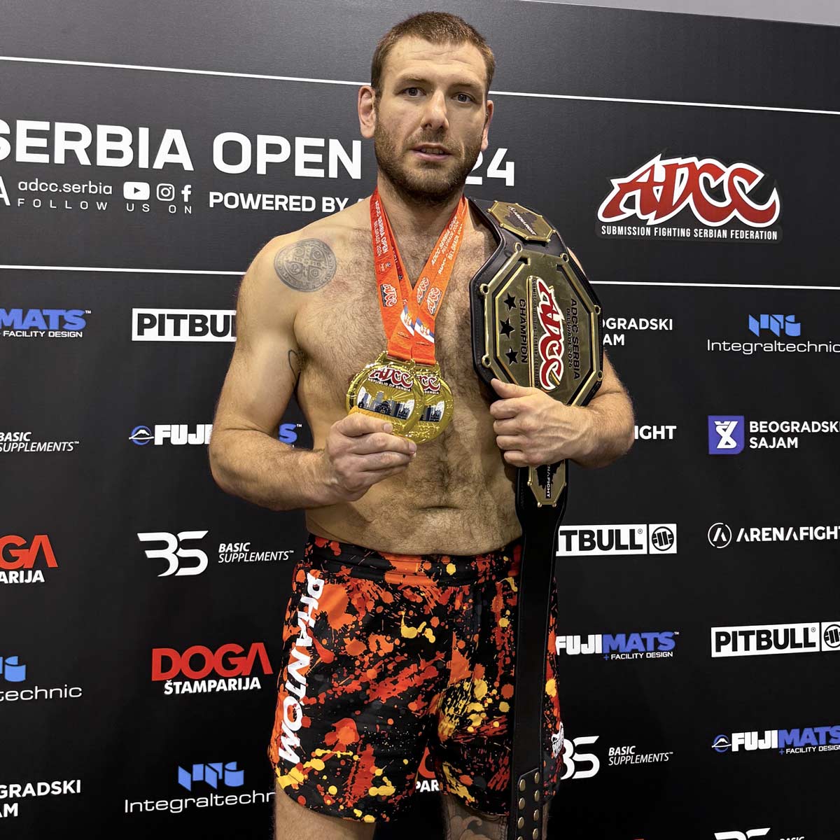 Phantom Athletics MMA Shorts Fusion Splatter - Rot/Orange