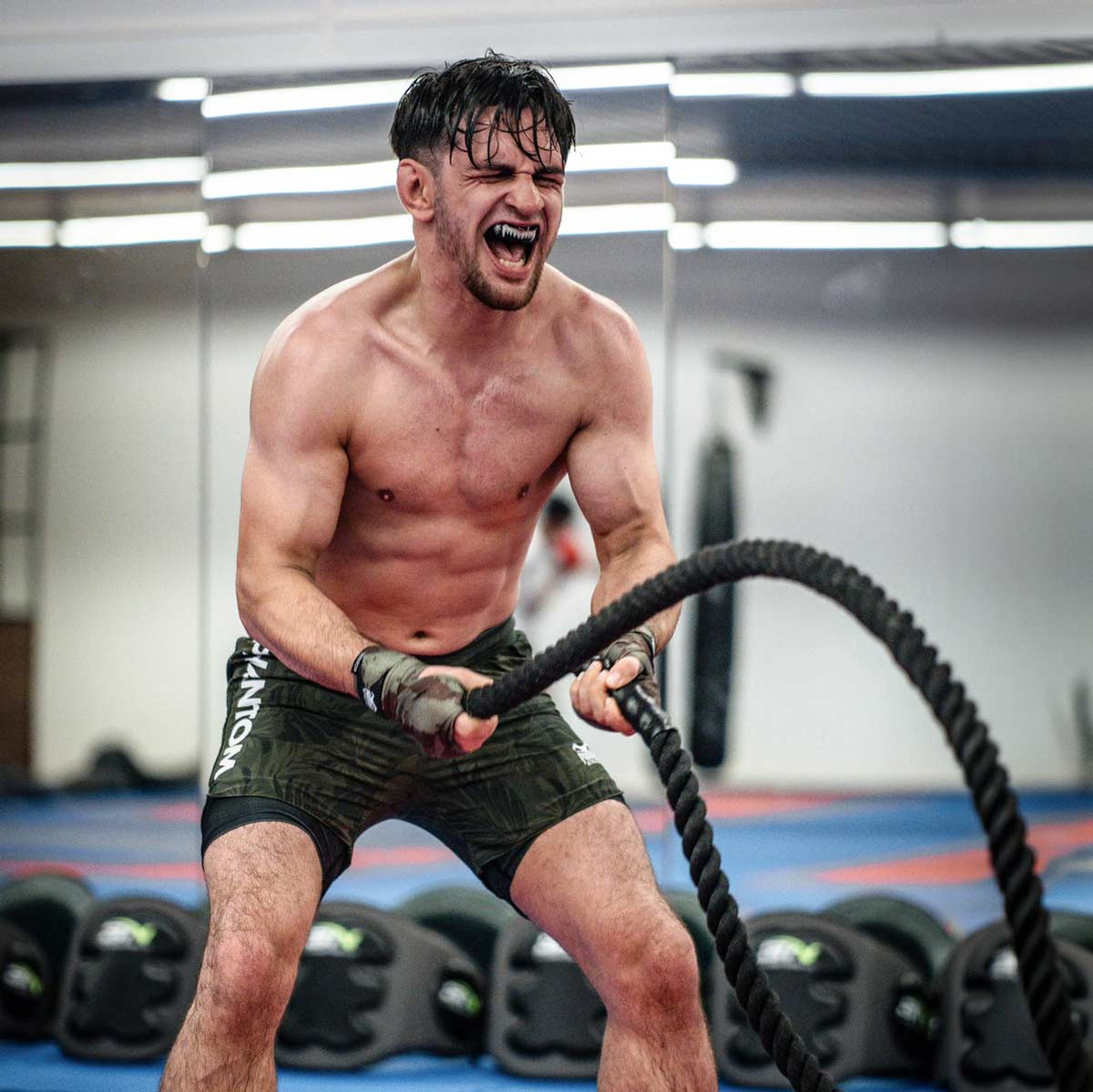 Phantom Athletics MMA Shorts Fusion 2in1 - Grün